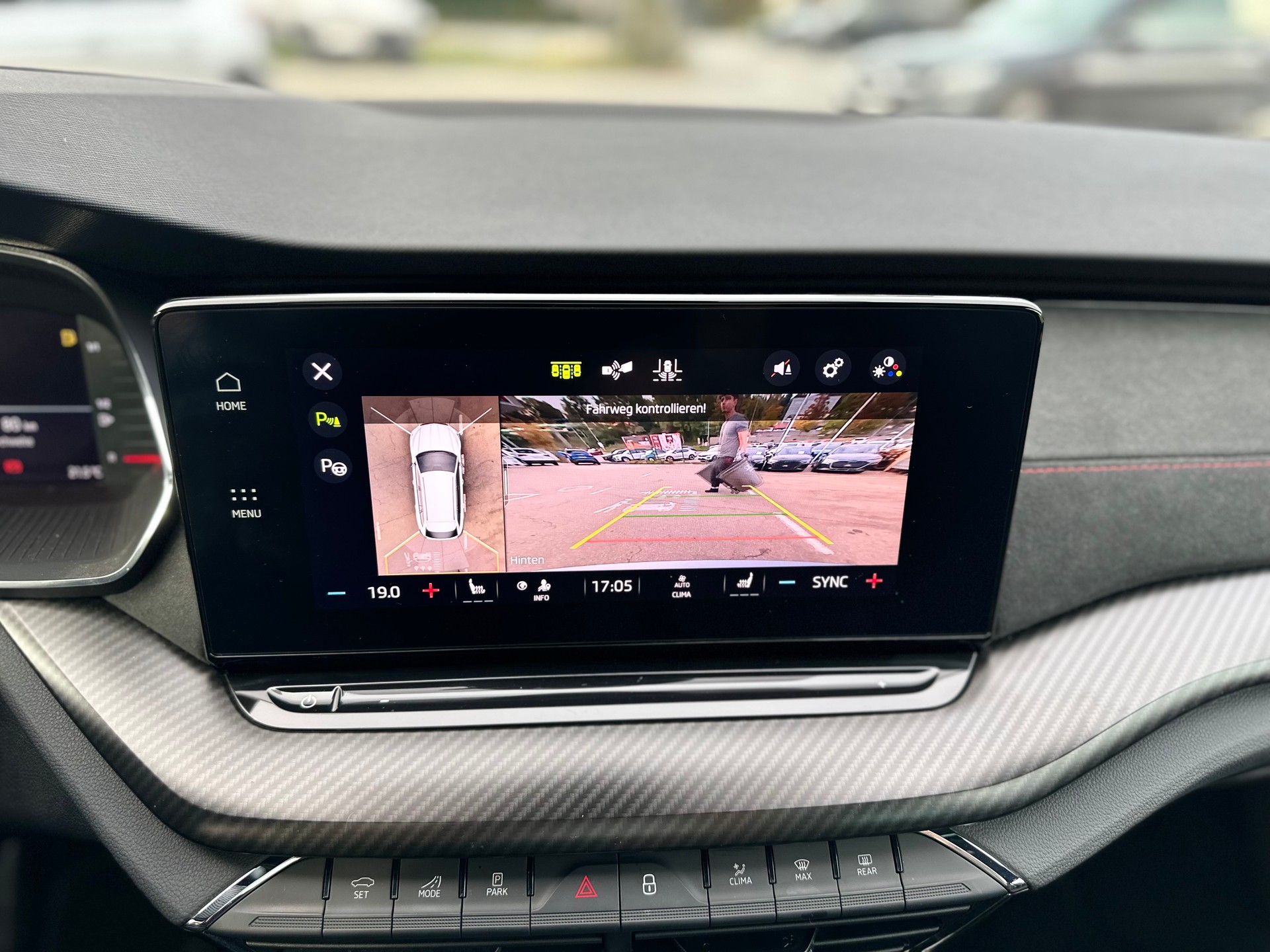 SKODA Octavia Combi 2.0 TSI DSG RS ° Vollausstattung °-image-19