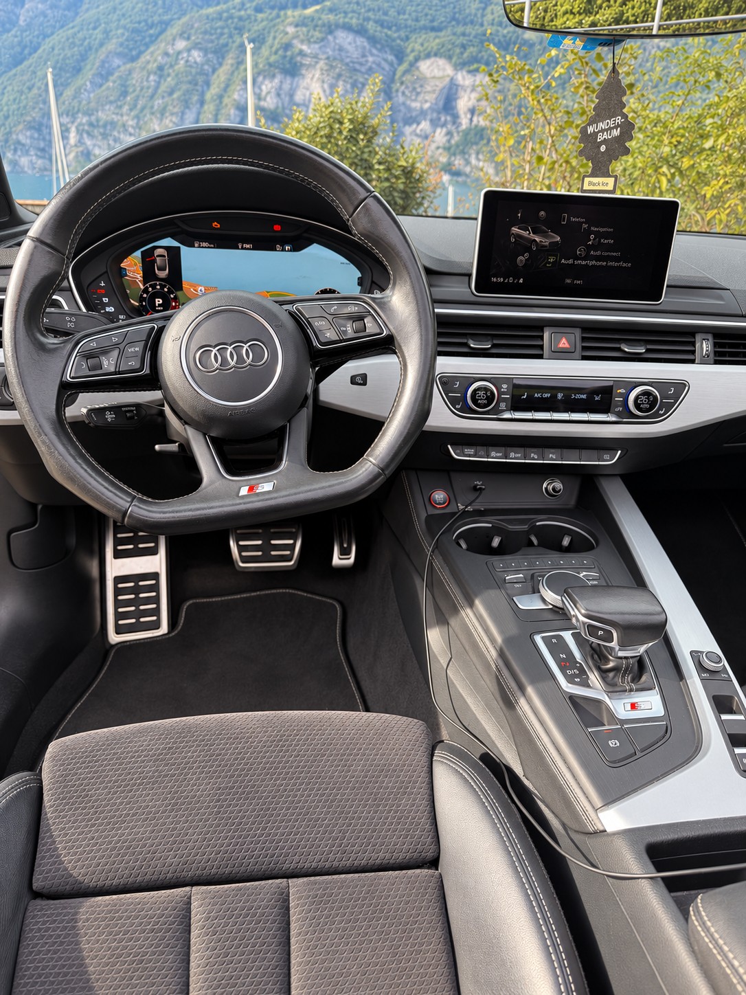 AUDI S5 Cabrio 3.0 V6 TFSI quattro tiptronic-image-8