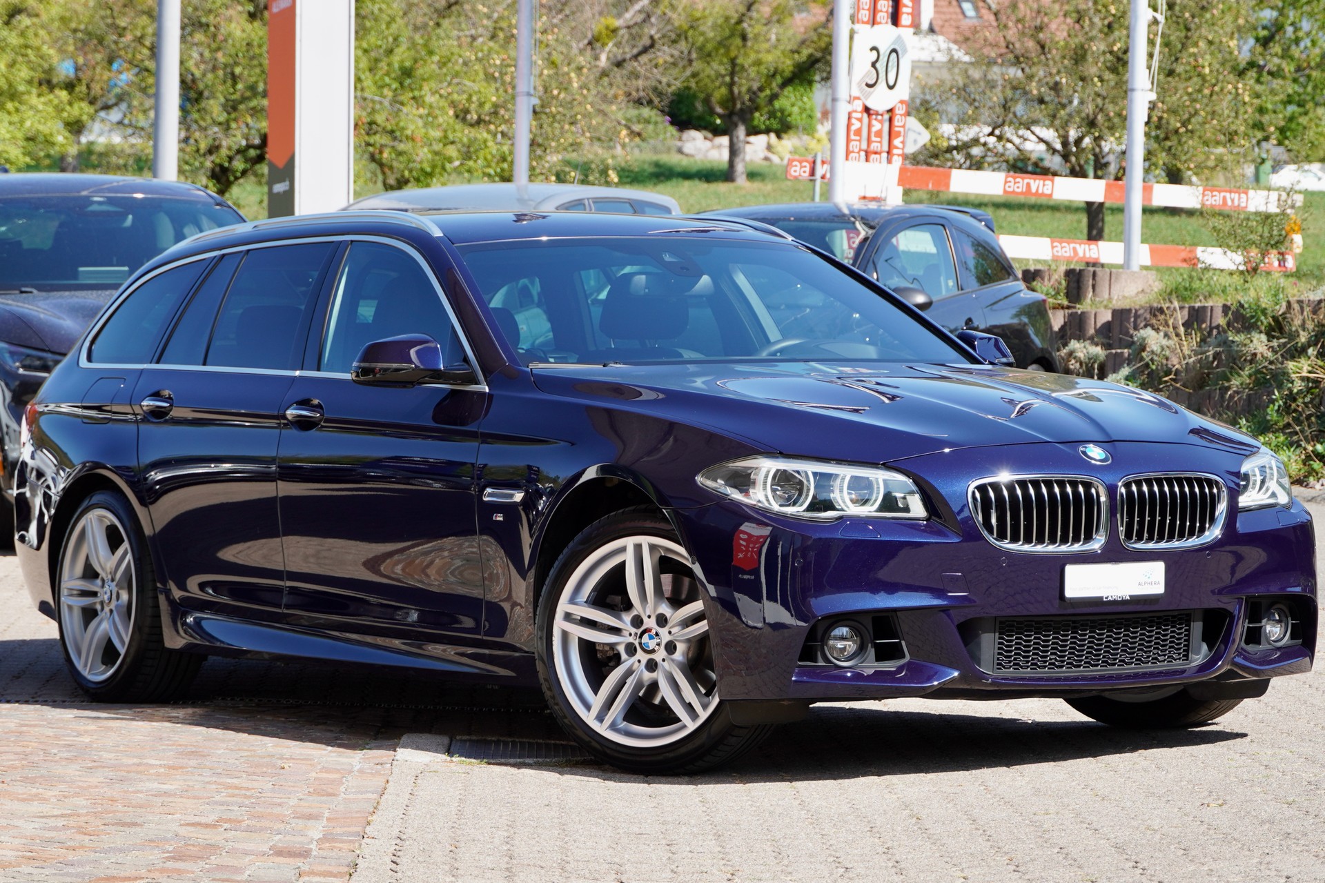 BMW 520d Touring xDrive Steptronic-image-0