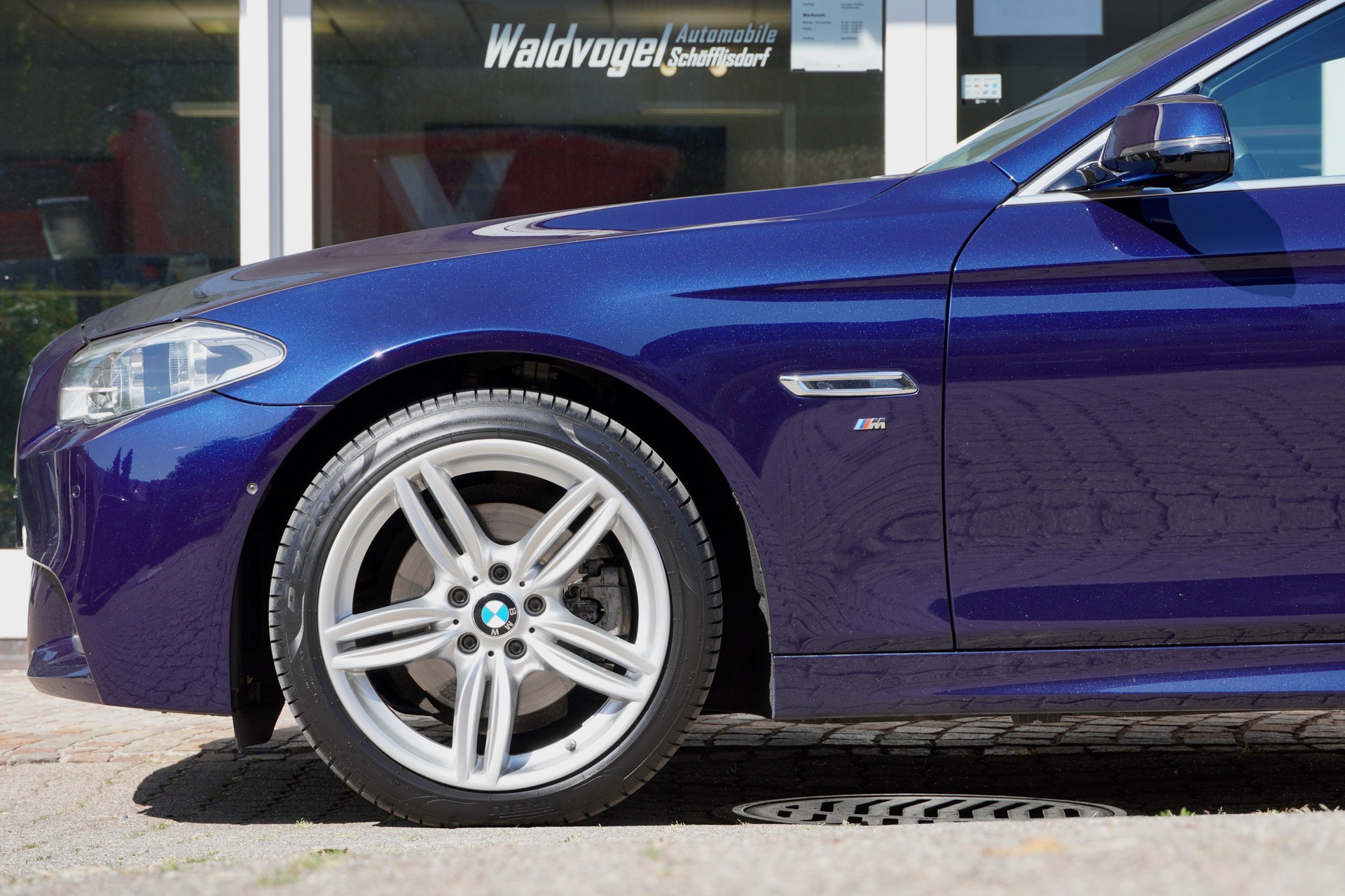 BMW 520d Touring xDrive Steptronic-image-3