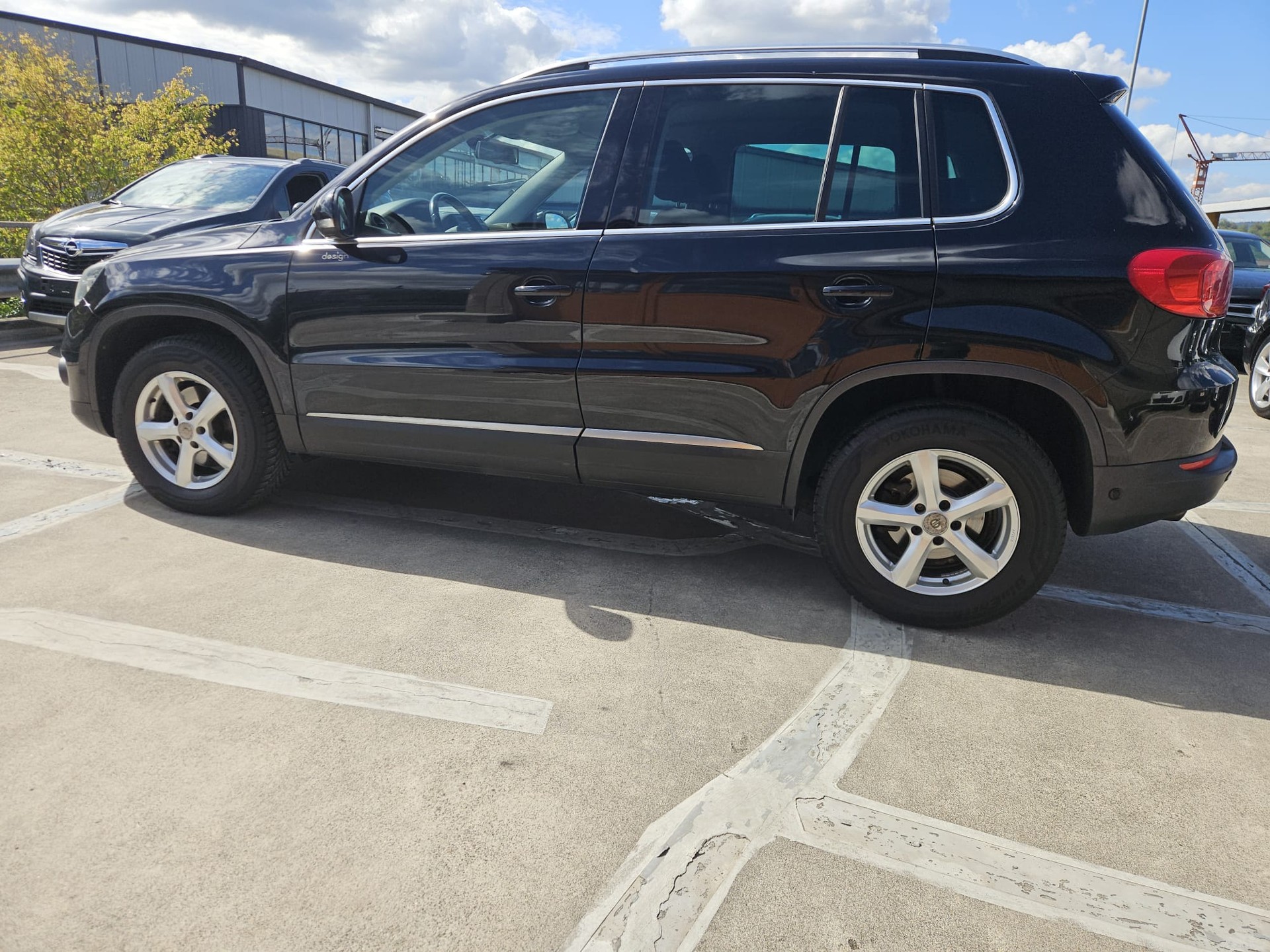 VW Tiguan 2.0 TSI Sport&Style 4Motion DSG-image-1