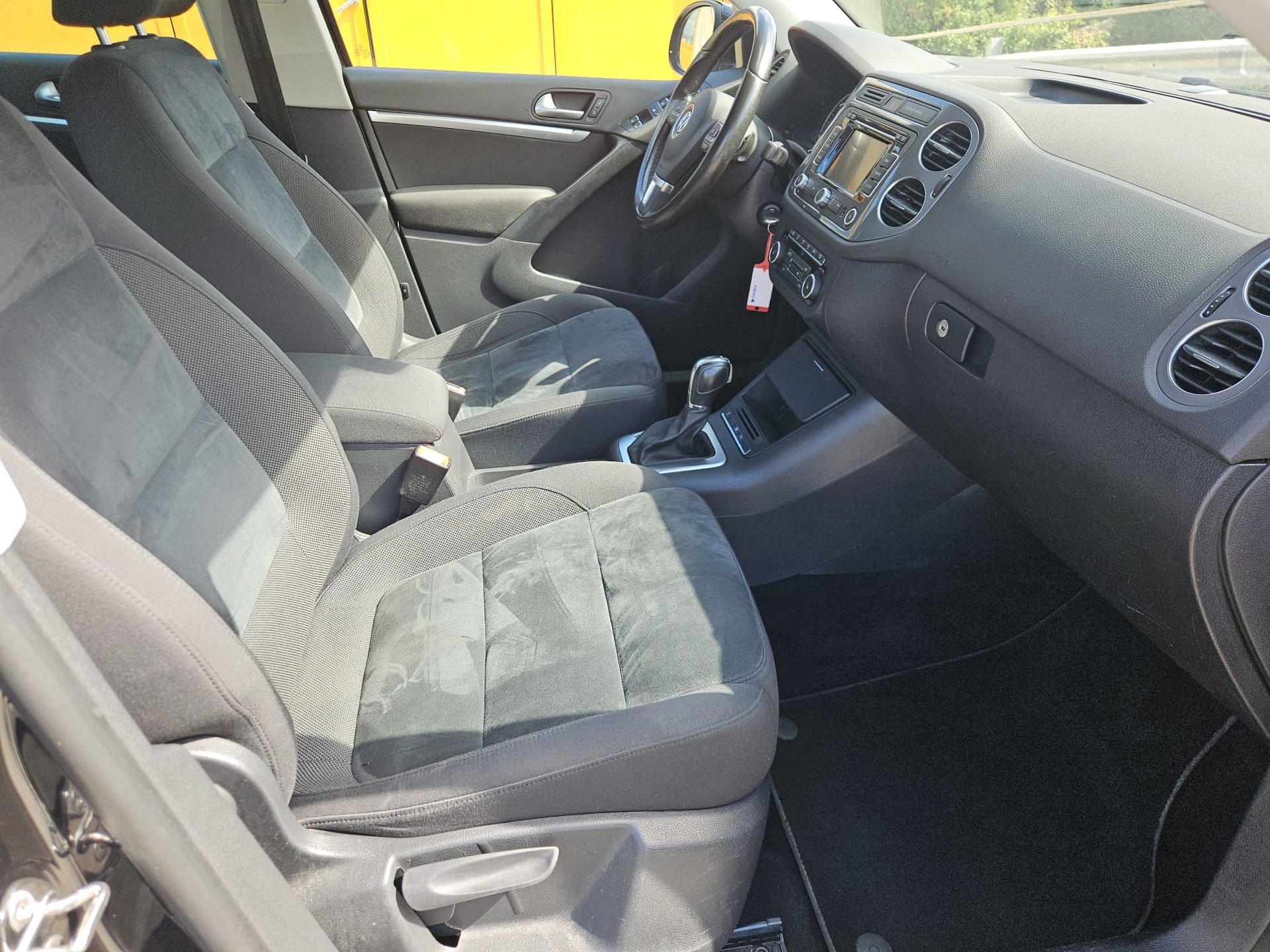 VW Tiguan 2.0 TSI Sport&Style 4Motion DSG-image-6