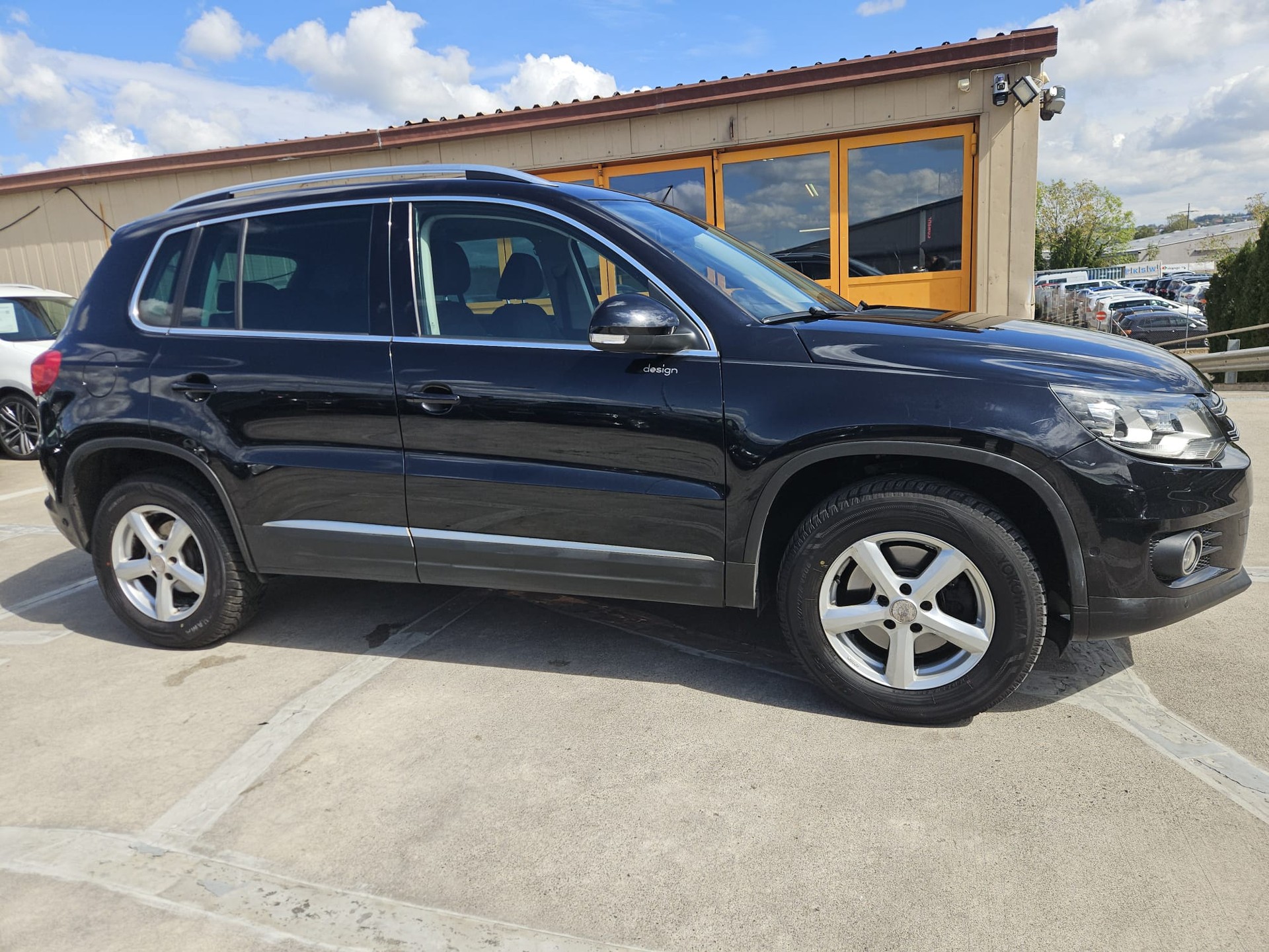 VW Tiguan 2.0 TSI Sport&Style 4Motion DSG-image-4