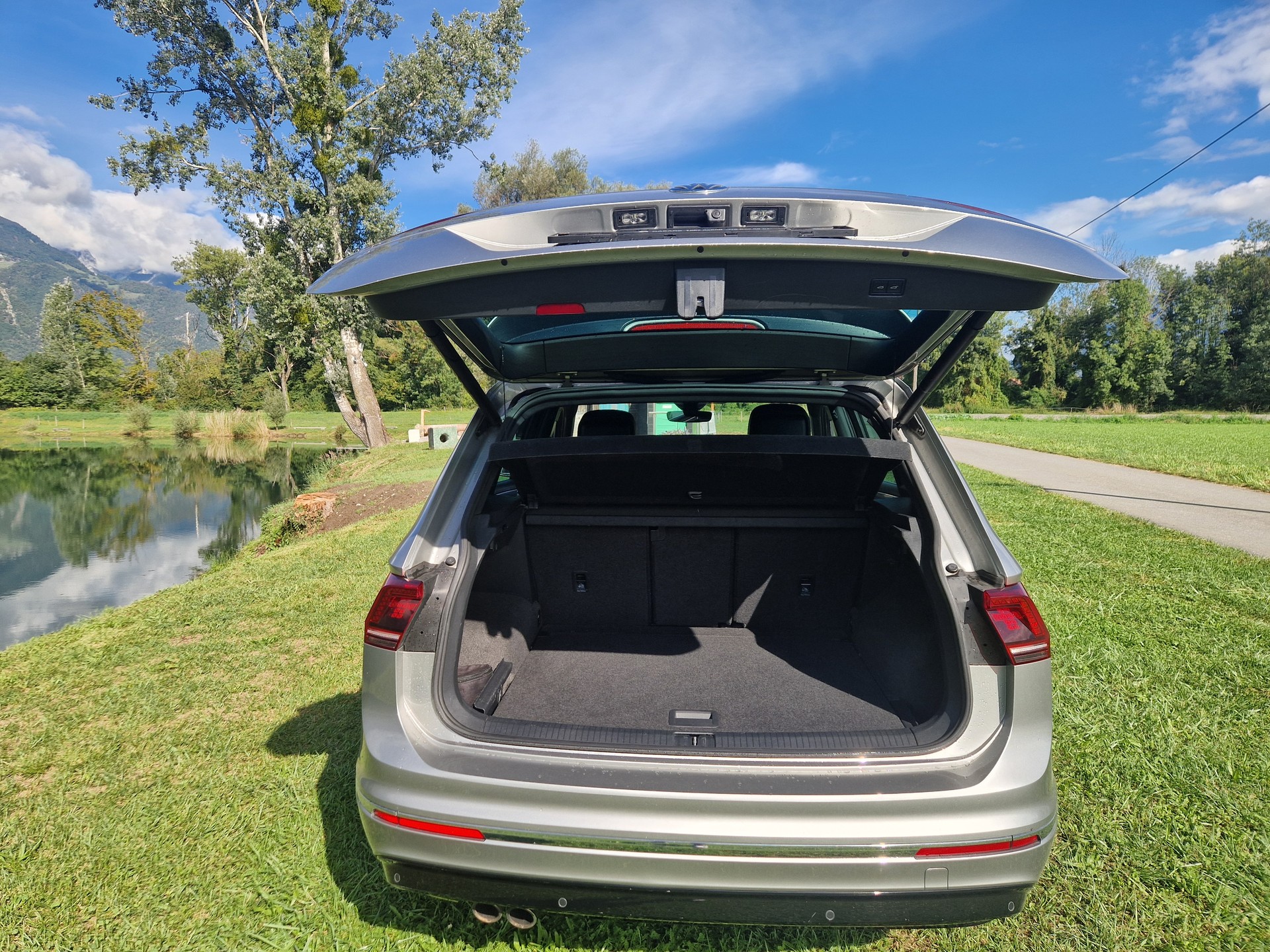 VW Tiguan 2.0 TDI SCR Sound 4Motion DSG-image-6