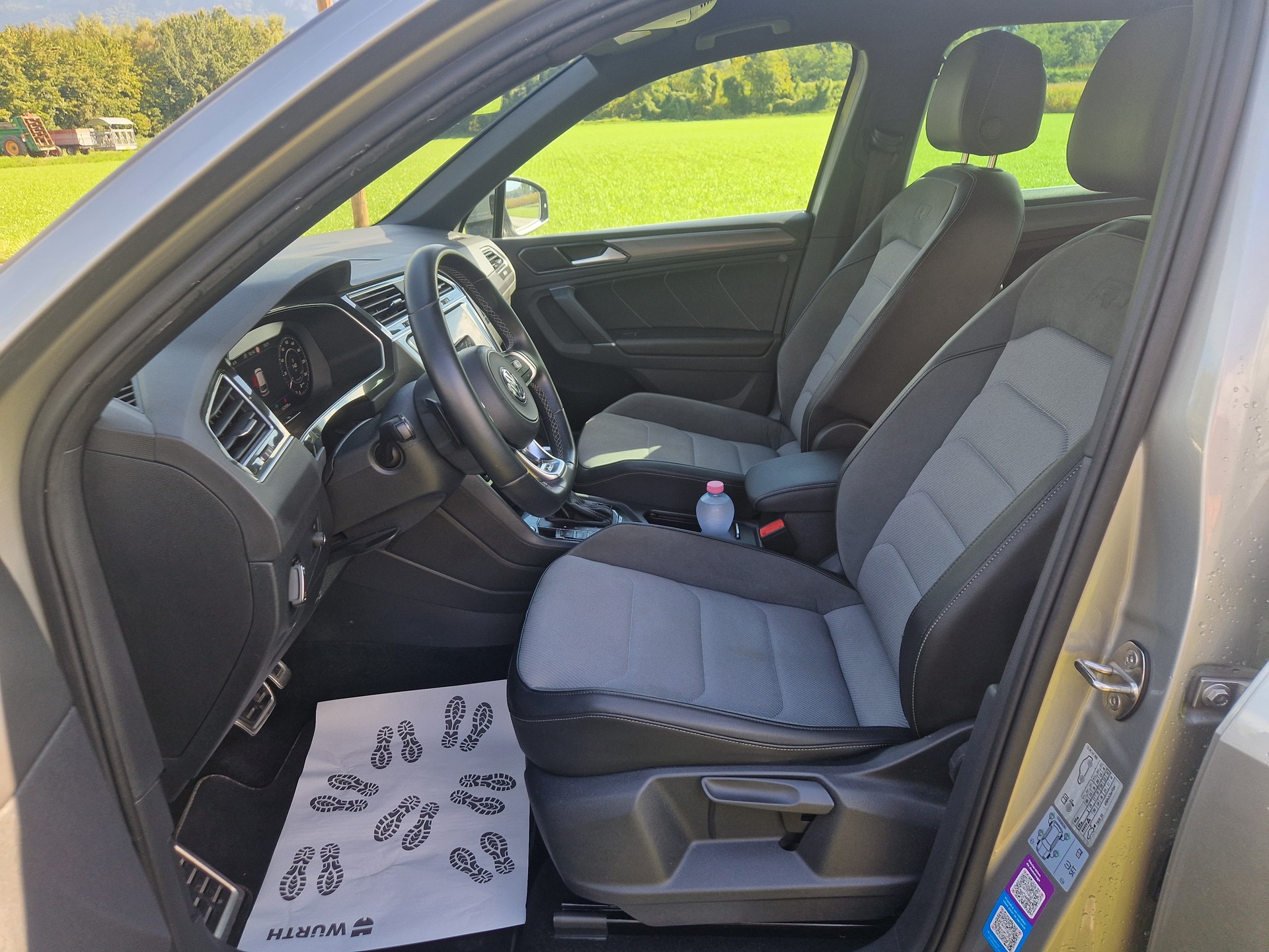 VW Tiguan 2.0 TDI SCR Sound 4Motion DSG-image-9