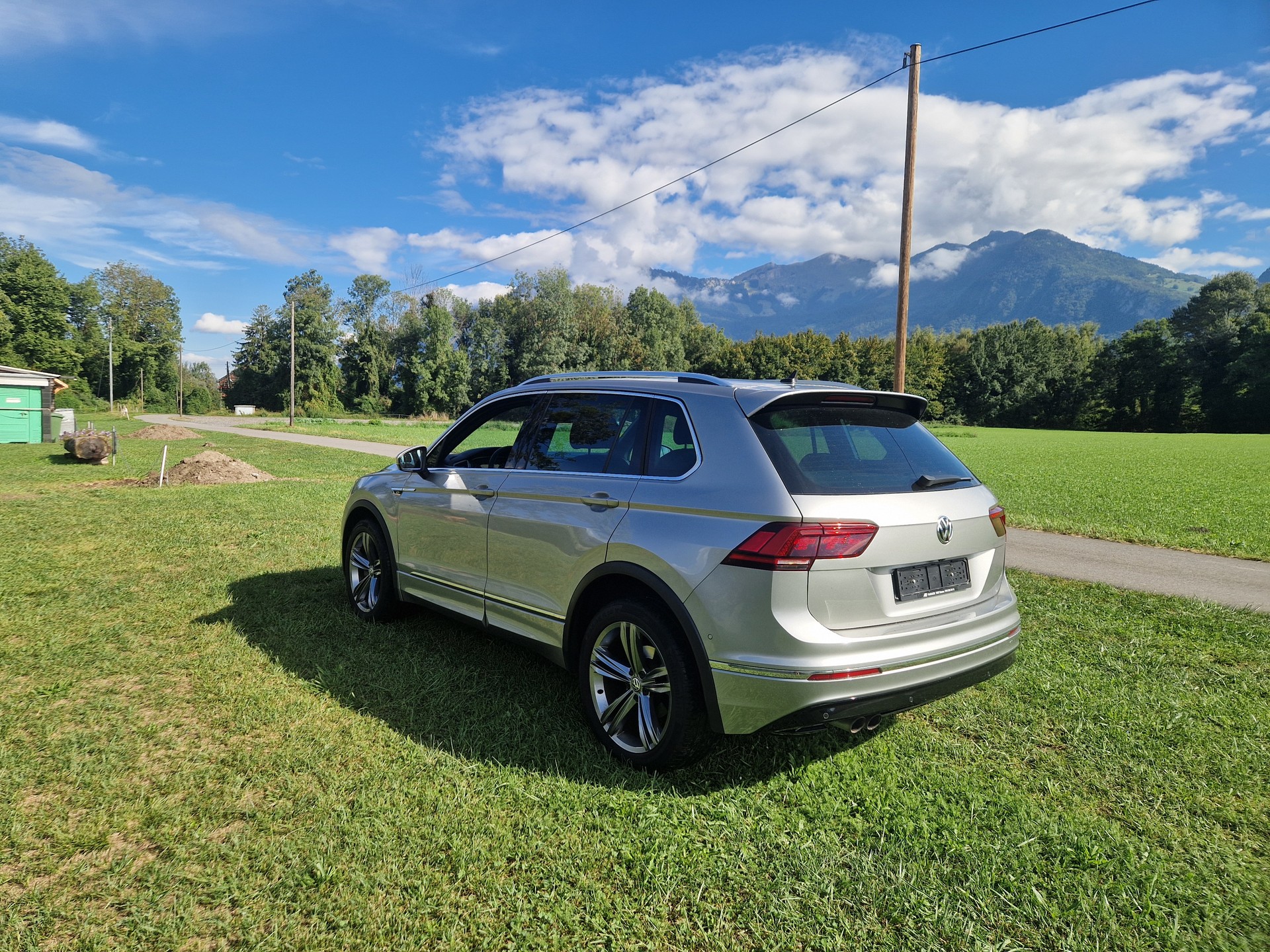 VW Tiguan 2.0 TDI SCR Sound 4Motion DSG-image-5