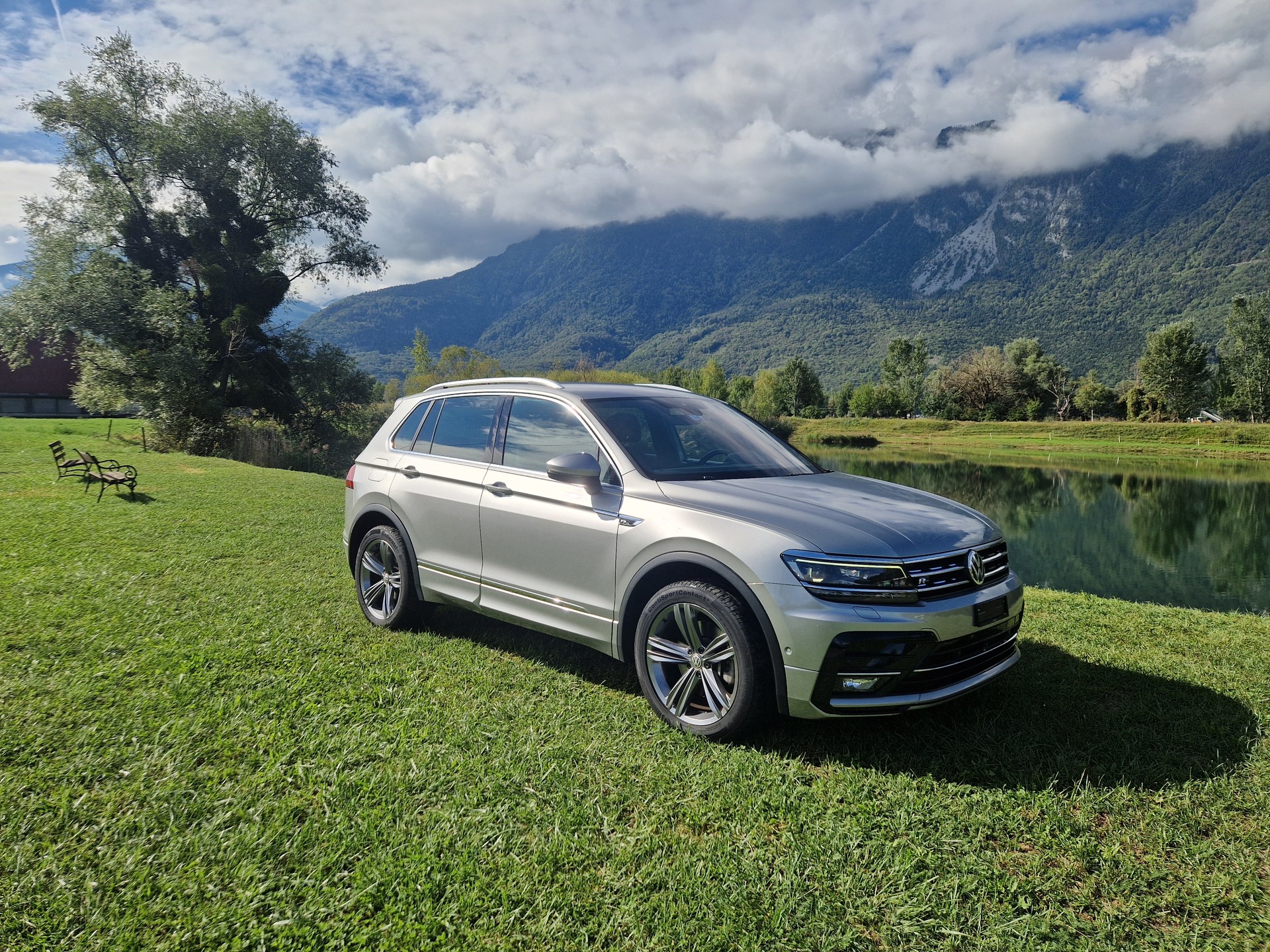 VW Tiguan 2.0 TDI SCR Sound 4Motion DSG-image-2