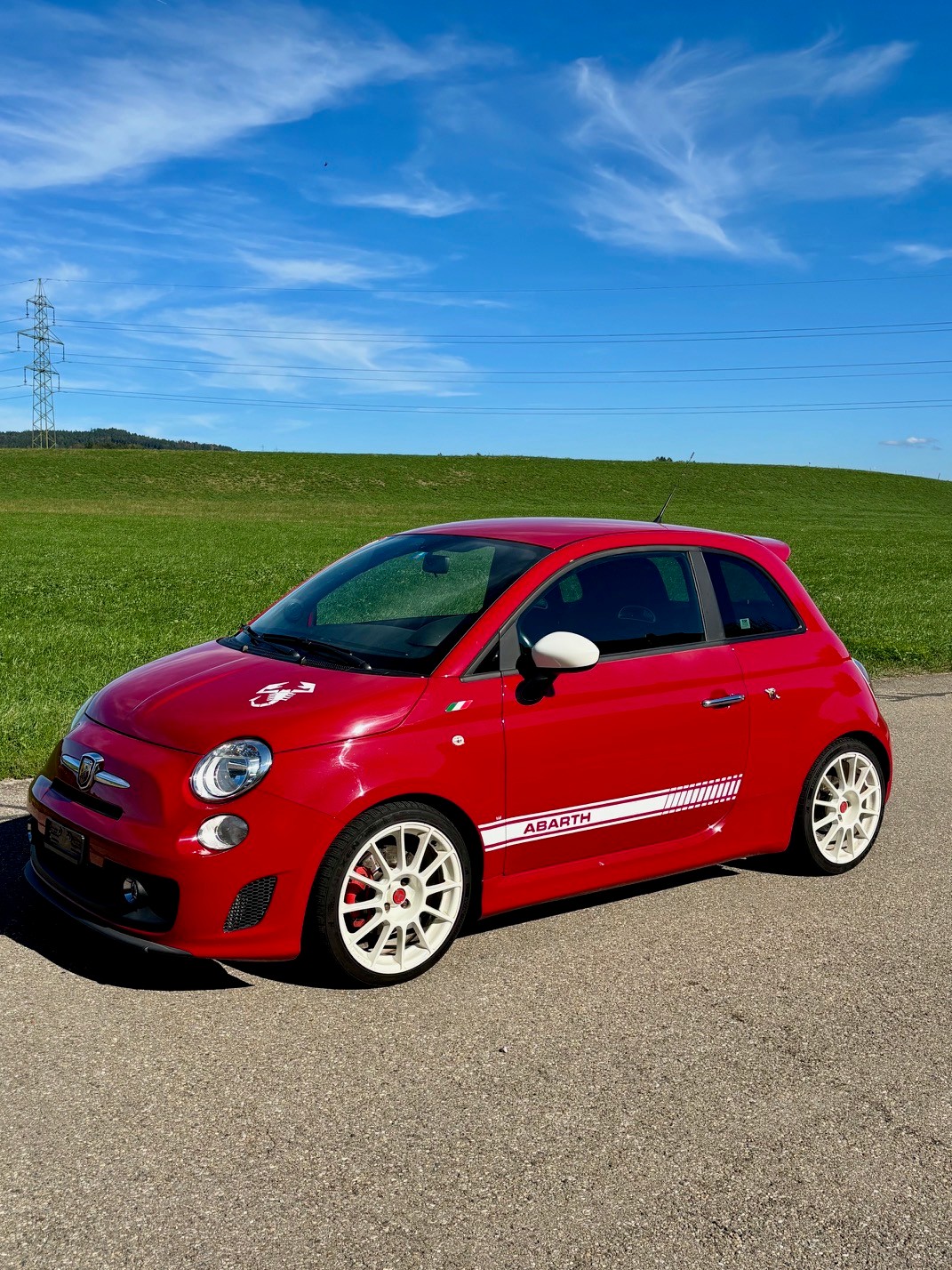 FIAT 500 1.4 16V Turbo Abarth 695 SS-image-5