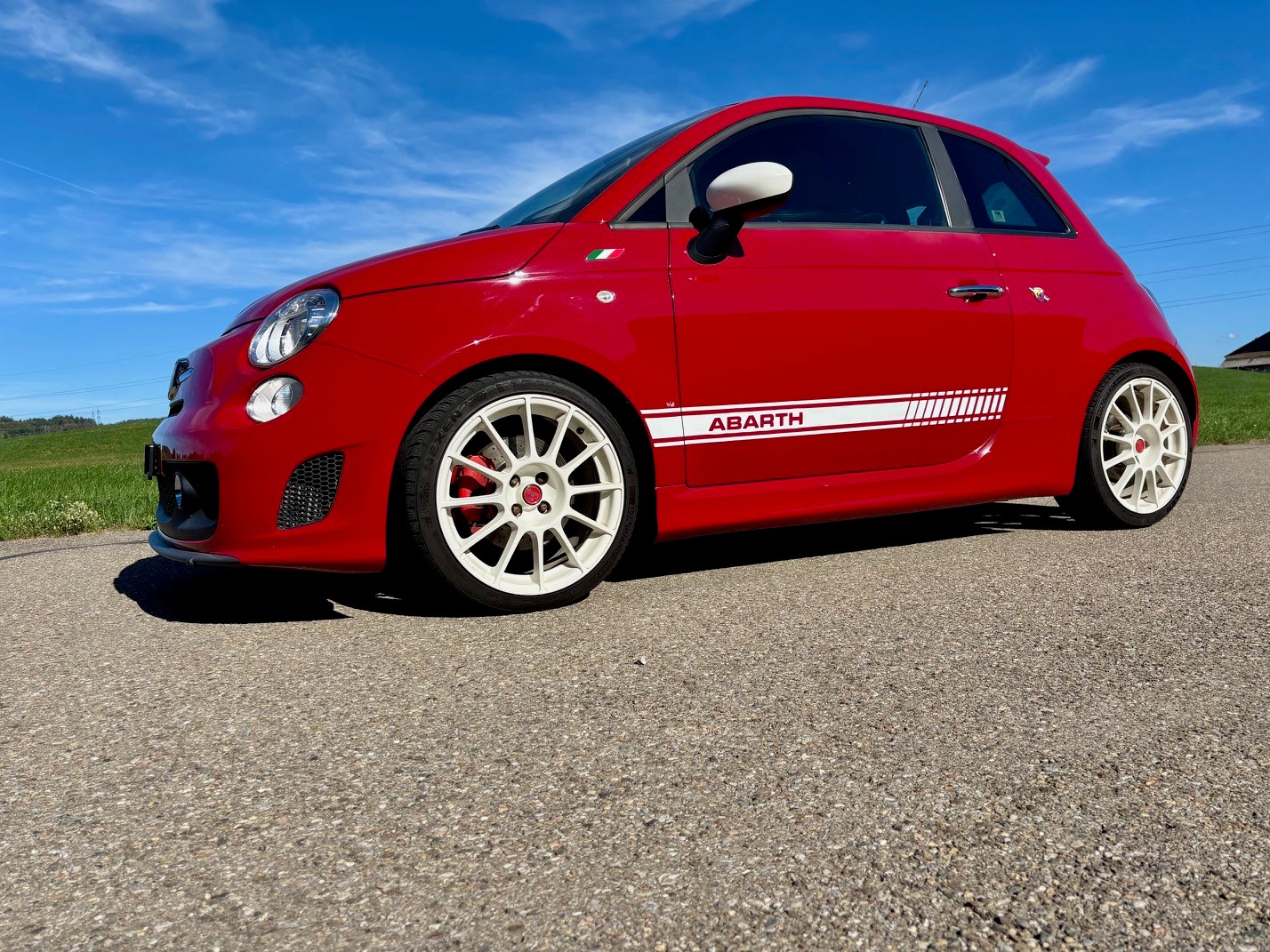FIAT 500 1.4 16V Turbo Abarth 695 SS-image-0