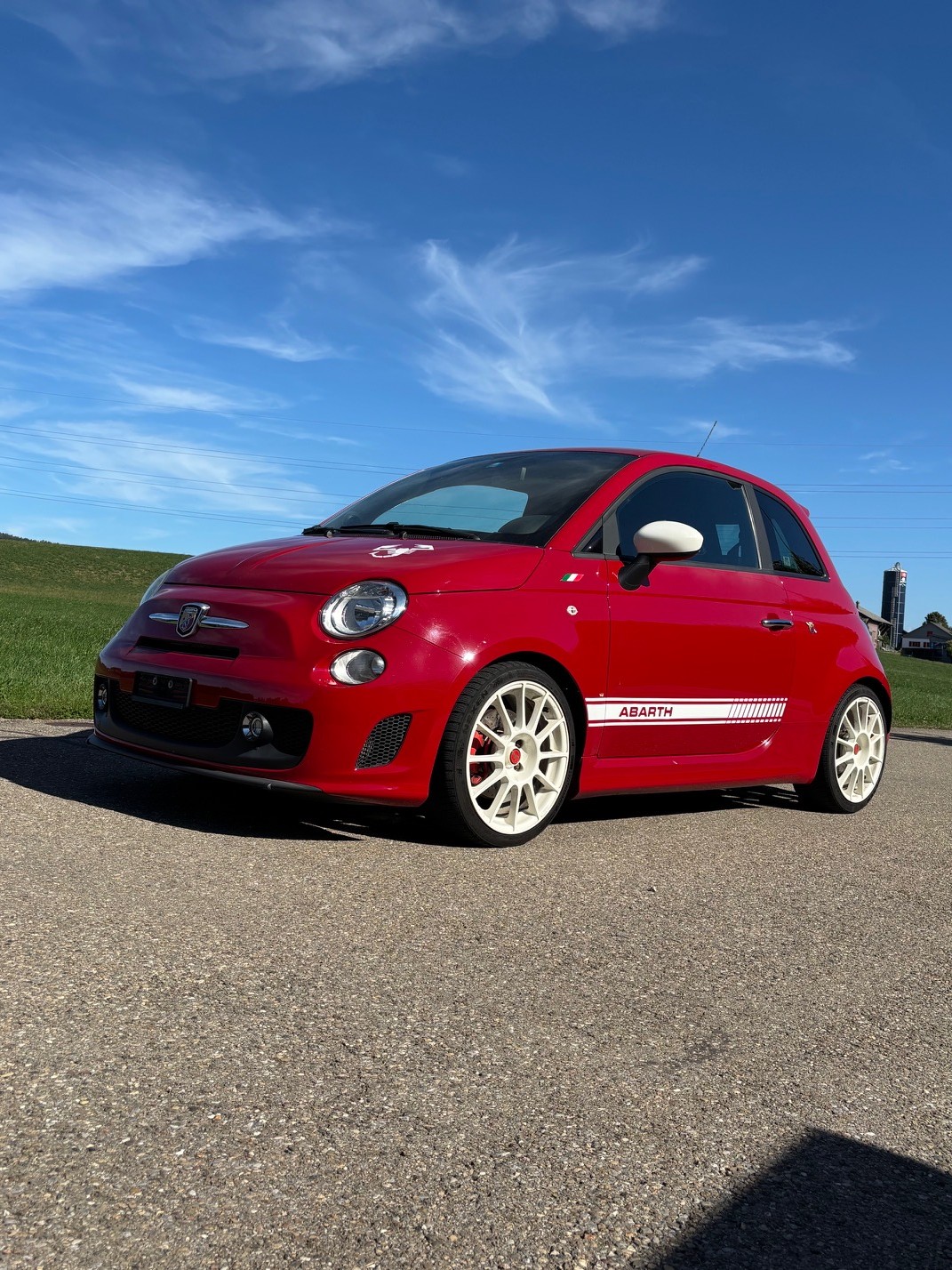 FIAT 500 1.4 16V Turbo Abarth 695 SS-image-4