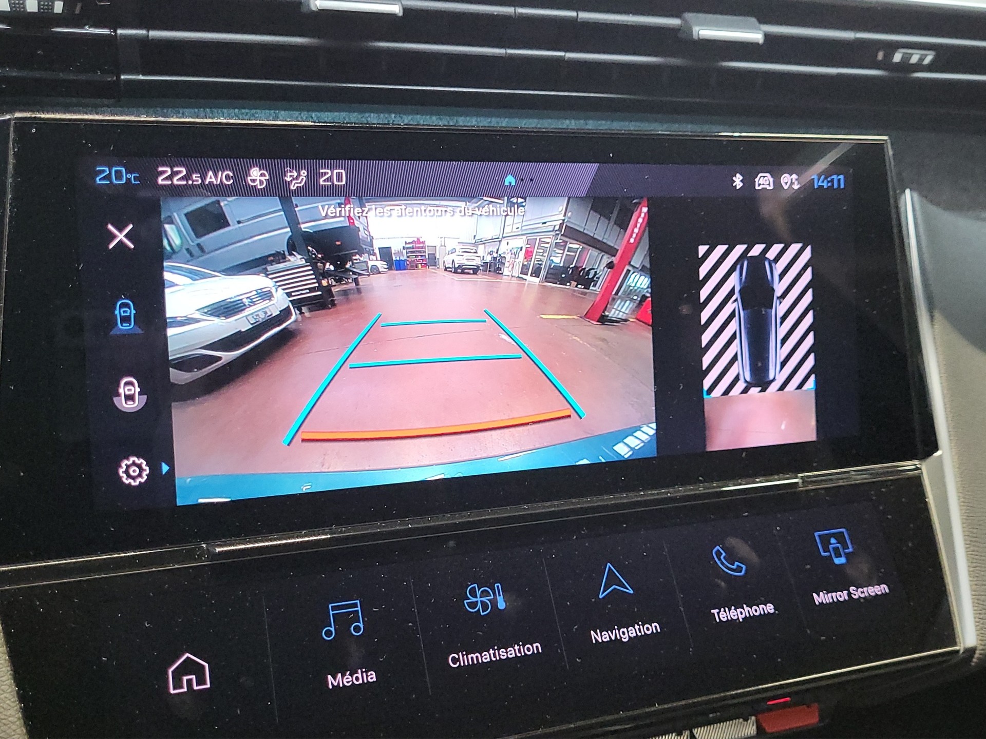 PEUGEOT 308 SW 1.2 Allure Pack-image-9