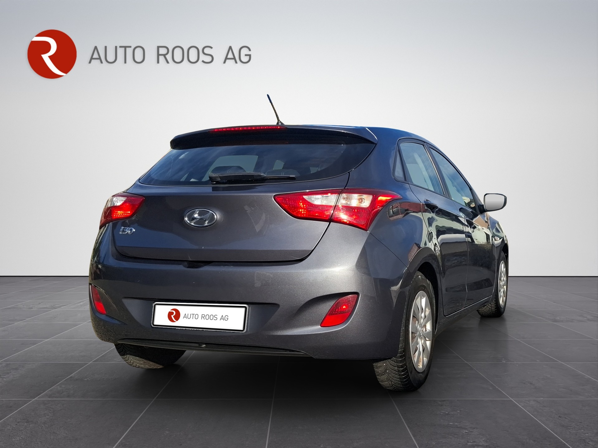 HYUNDAI i30 1.4 Pica-image-5