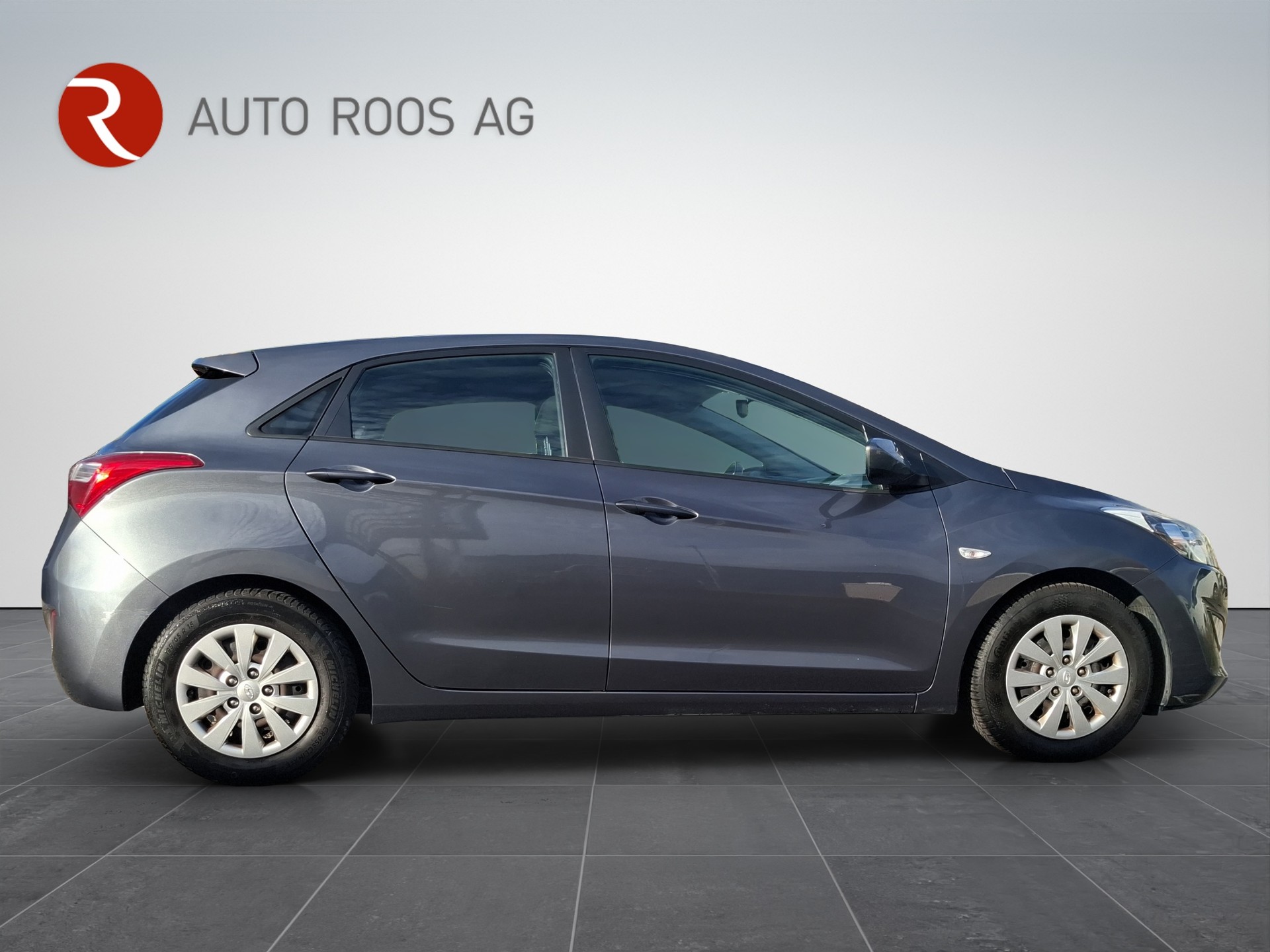 HYUNDAI i30 1.4 Pica-image-6
