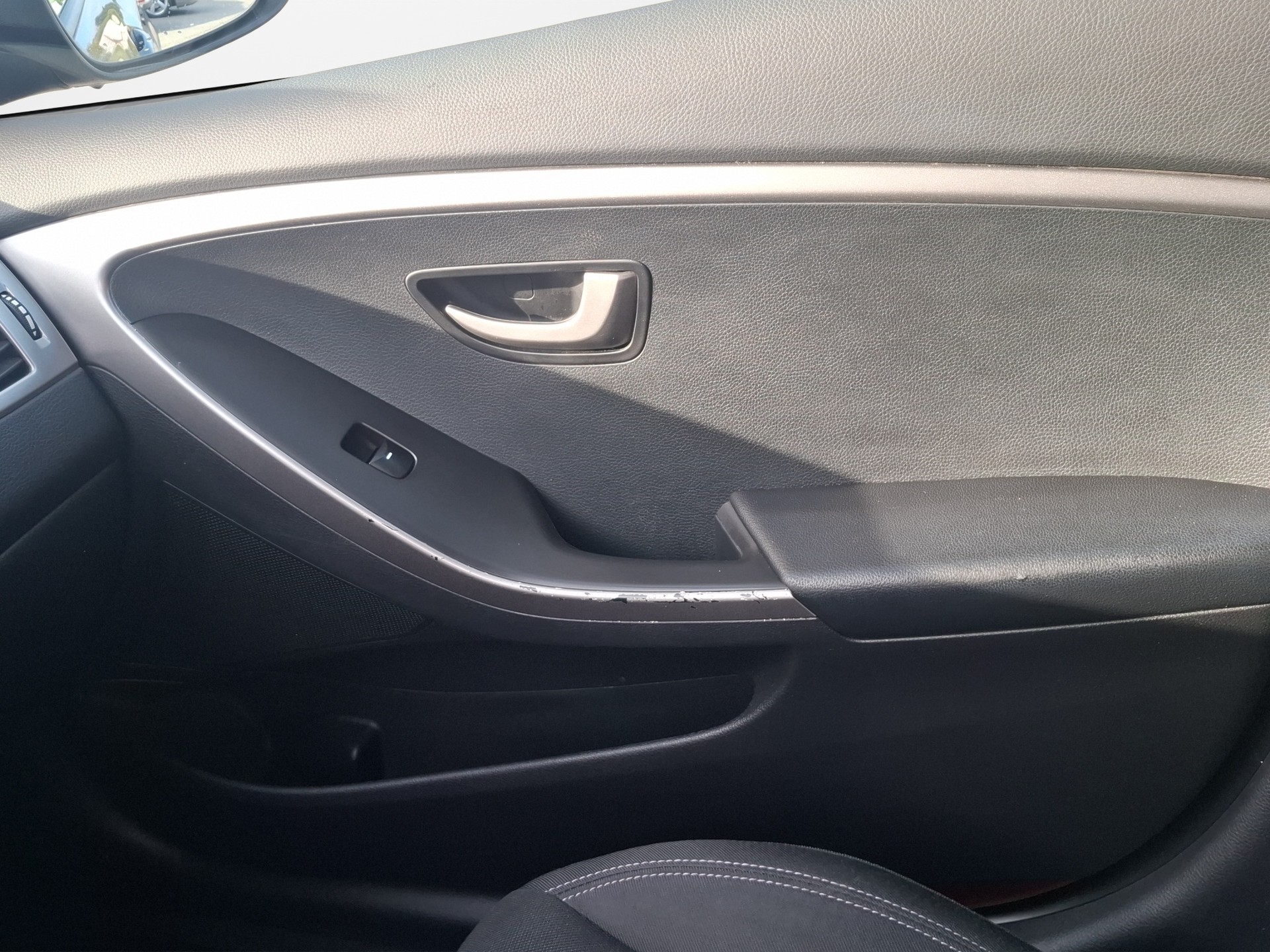 HYUNDAI i30 1.4 Pica-image-12