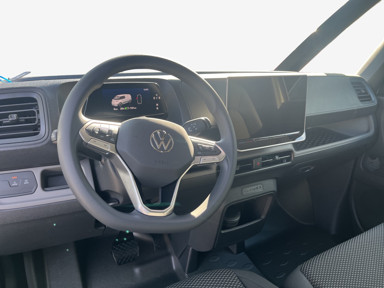 VW ID. Buzz Cargo Pro 4Motion-image-8