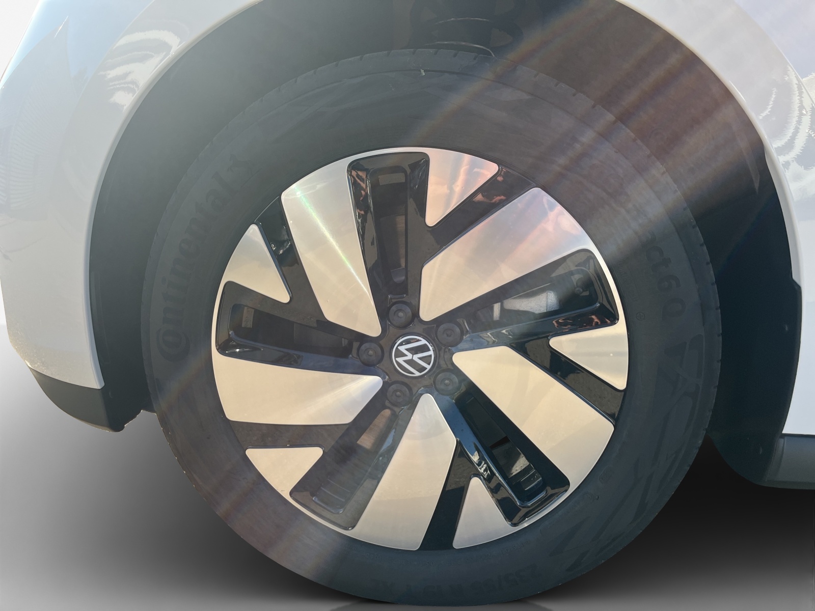 VW ID. Buzz Cargo Pro 4Motion-image-14