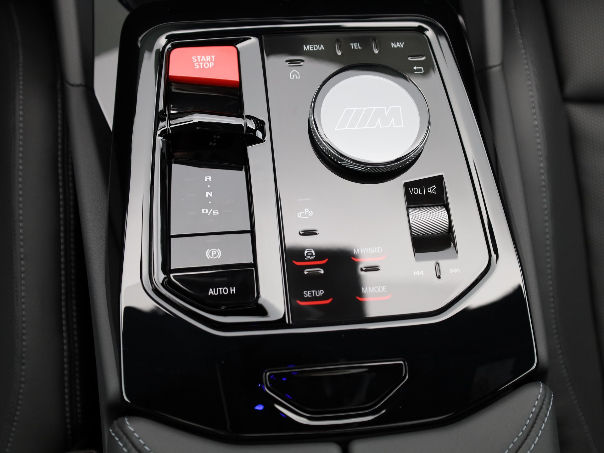 BMW M5 xDrive Limousine-image-20
