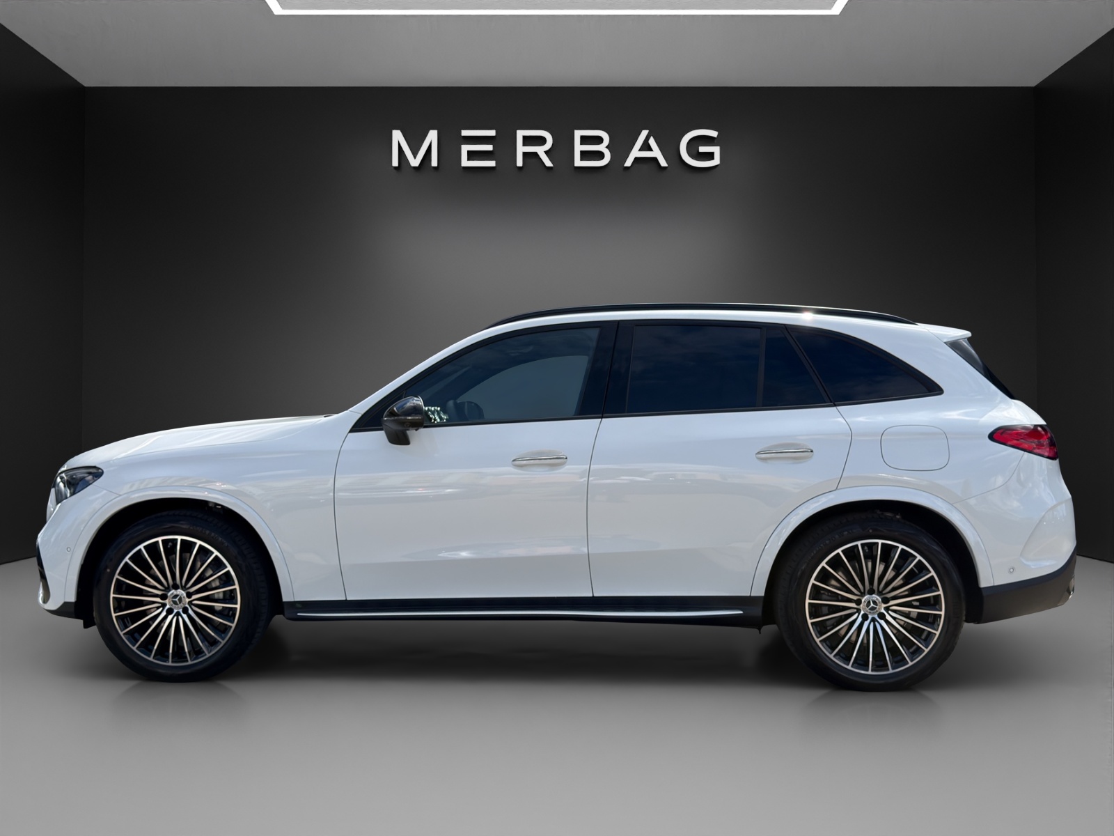 MERCEDES-BENZ GLC 400 e 4MATIC with EQ-Star Hybrid-image-1