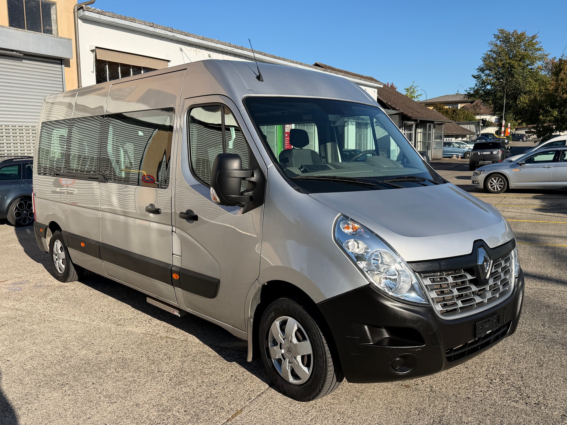 RENAULT Master T35 ENERGY dCi 145 Trabus L3H2-image-6