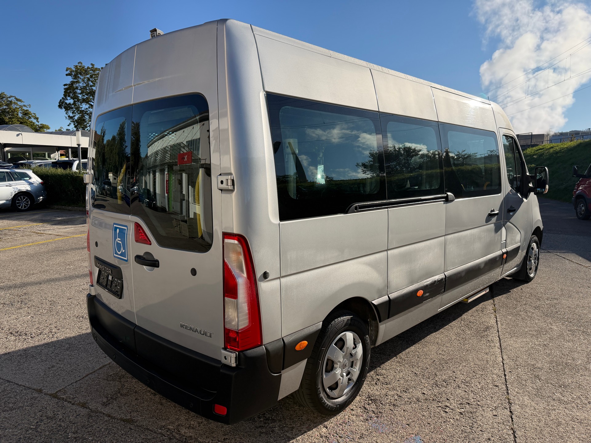 RENAULT Master T35 ENERGY dCi 145 Trabus L3H2-image-4