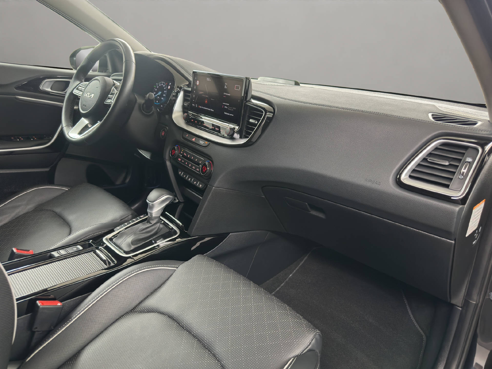 KIA XCeed 1.6 GDi Plug-in Hybrid Style-image-10