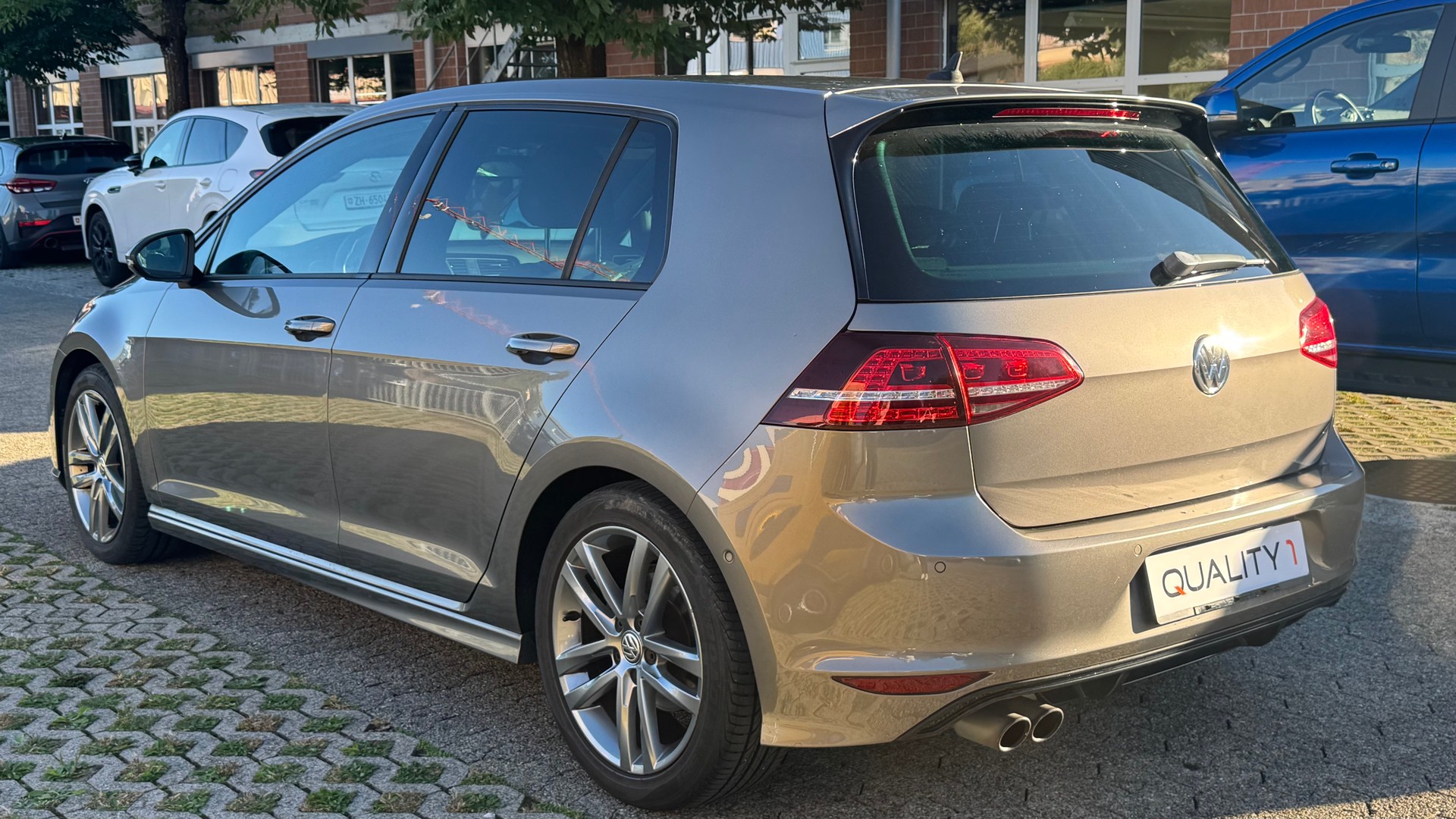VW Golf 1.4 TSI Allstar R-Line-image-5
