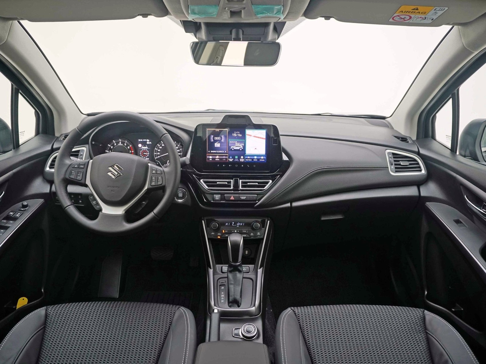 SUZUKI S-Cross 1.4 T Compact Top Hybrid 4x4-image-8