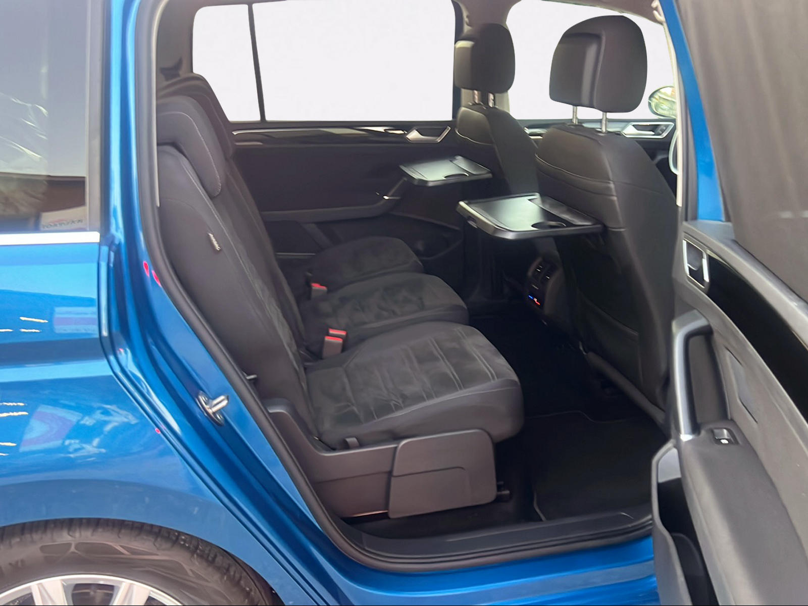 VW Touran 1.8 TSI BlueMotion Technology Highline DSG-image-12