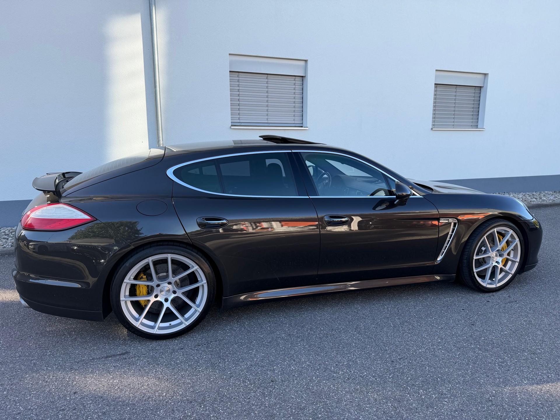 PORSCHE Panamera Turbo 4.8 PDK-image-4