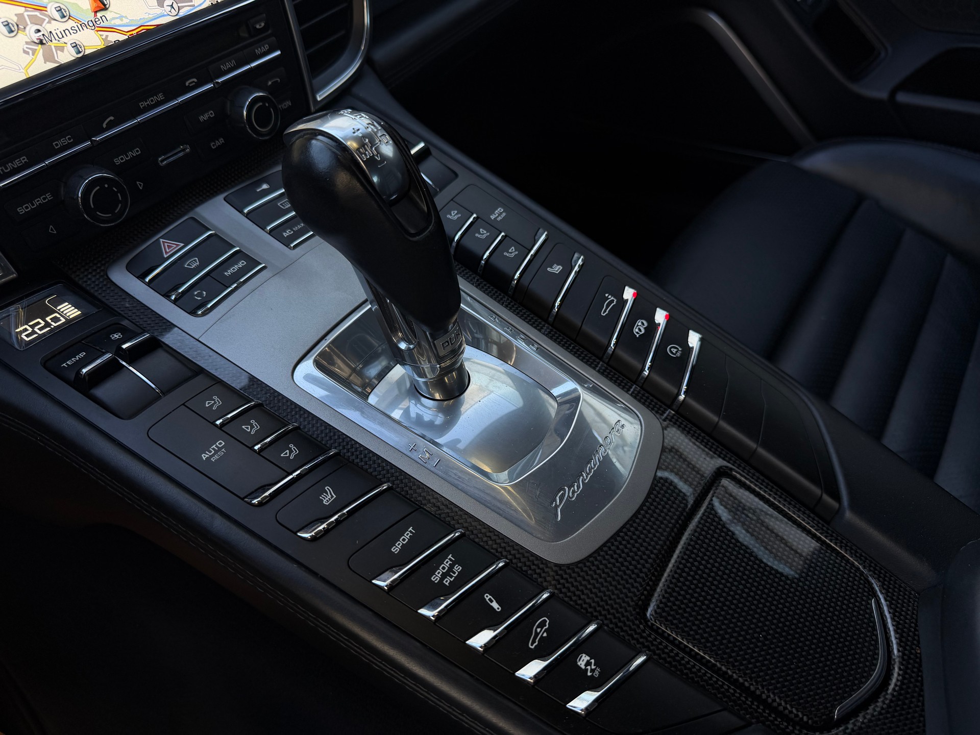 PORSCHE Panamera Turbo 4.8 PDK-image-22