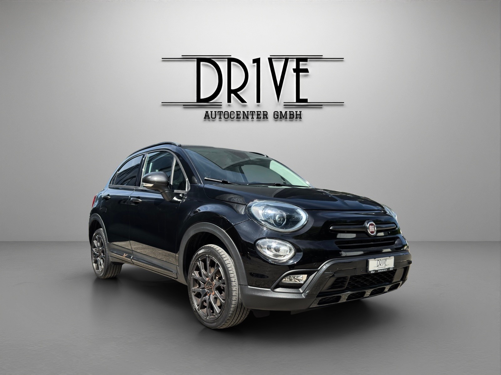 FIAT 500X 2.0 MJ Off Road Look S-Design 4x4 Automatic-image-2