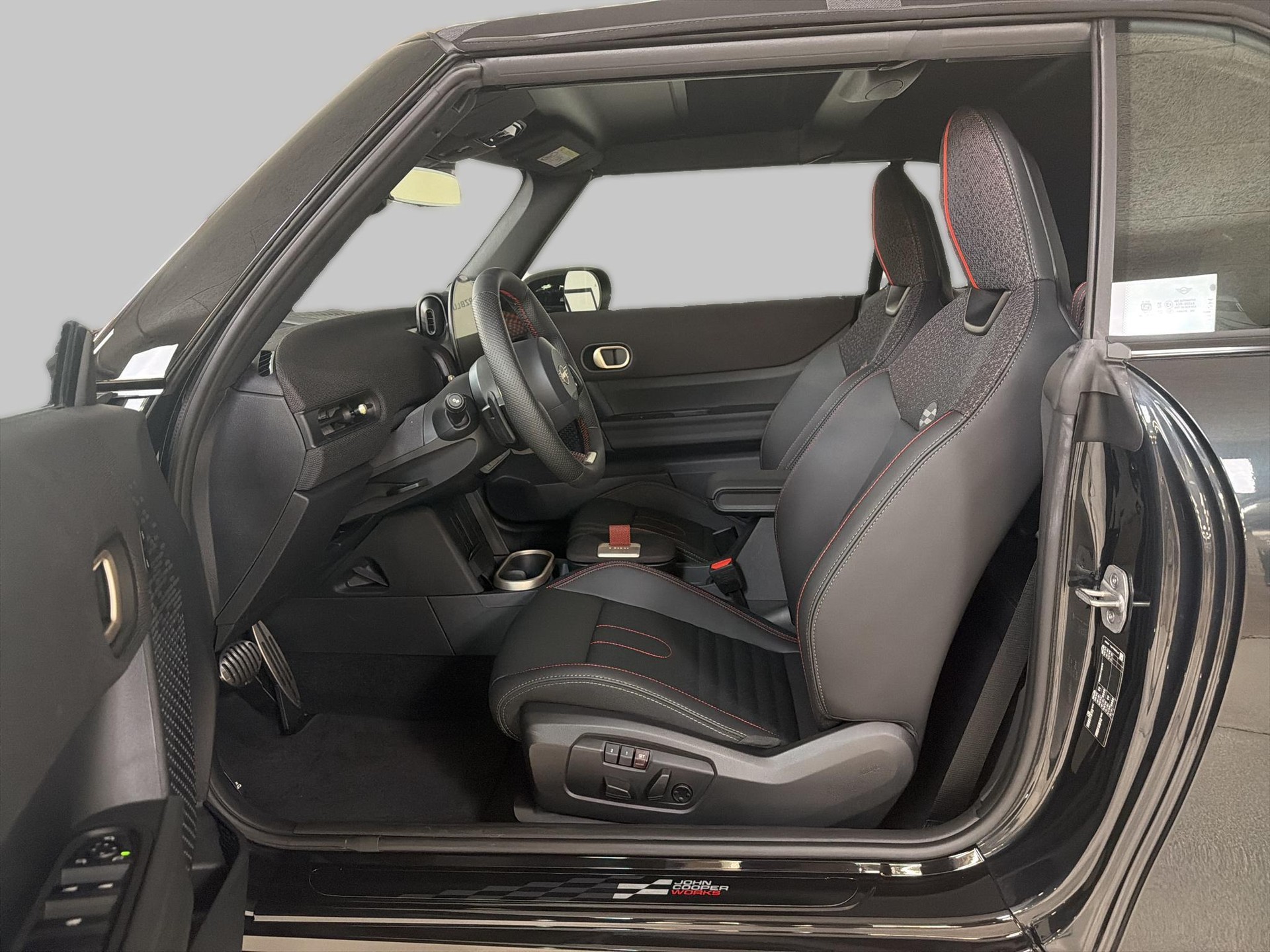 MINI John Cooper Works Cabrio-image-13