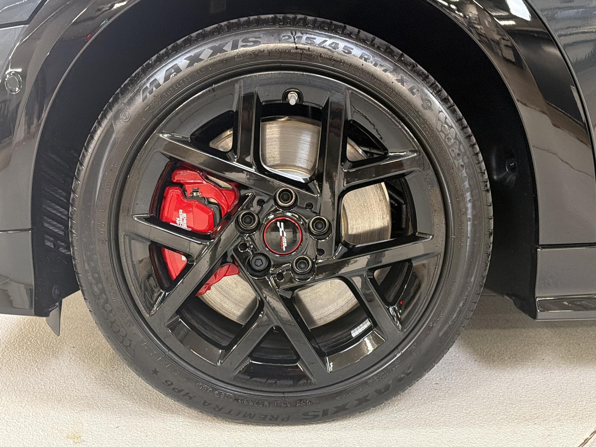 MINI John Cooper Works Cabrio-image-7