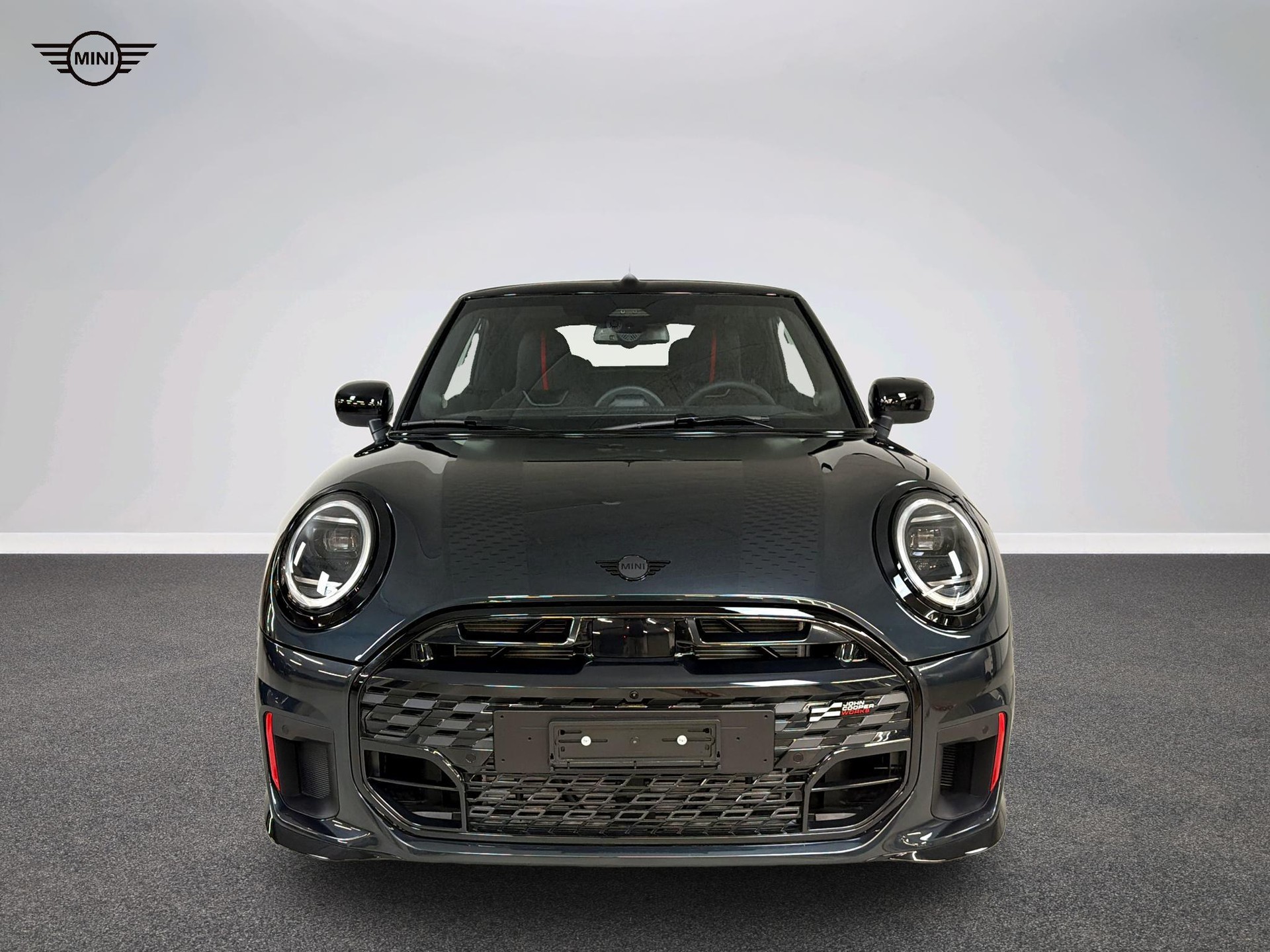 MINI John Cooper Works Cabrio-image-12