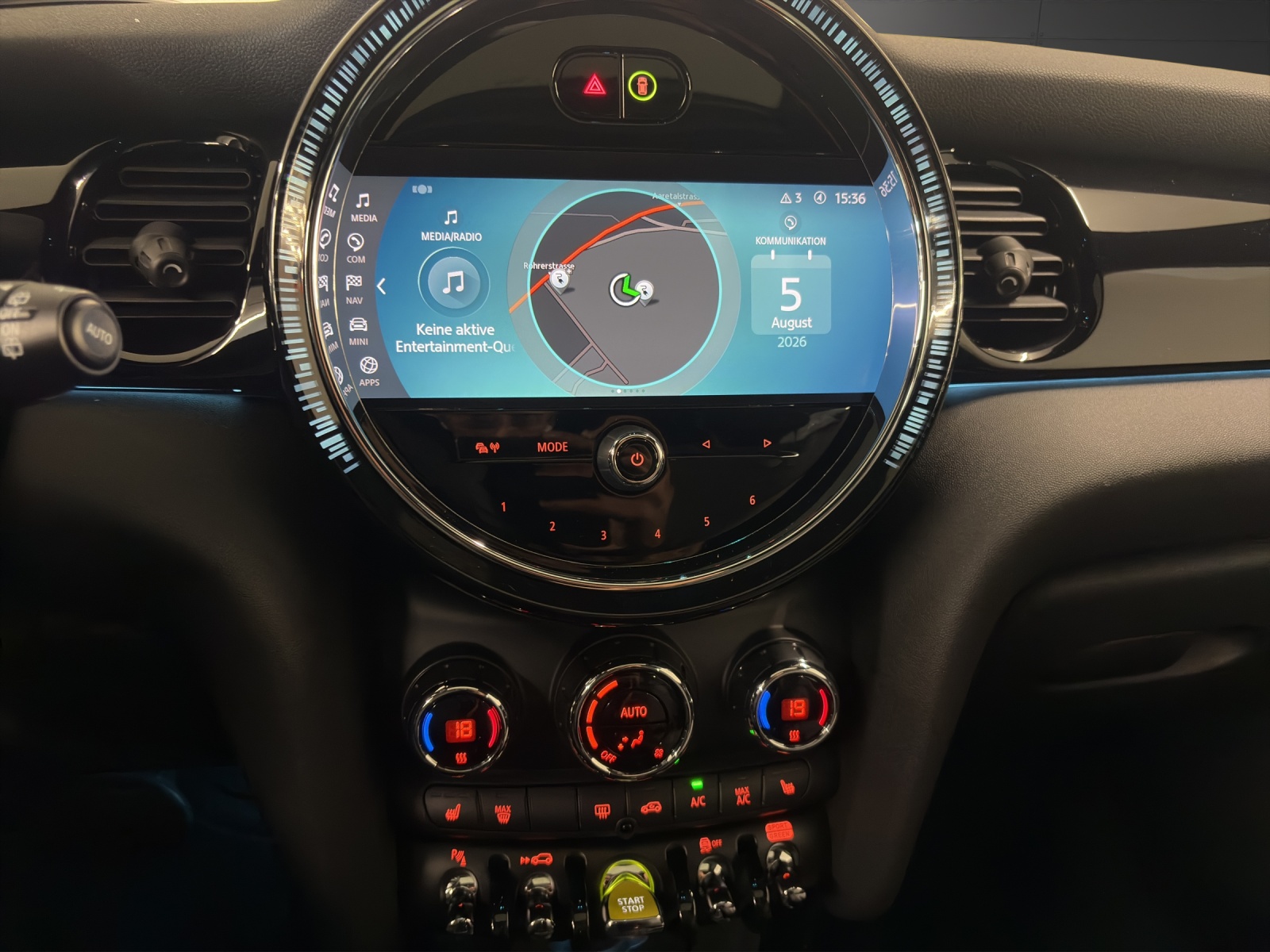 MINI Cooper SE-image-17