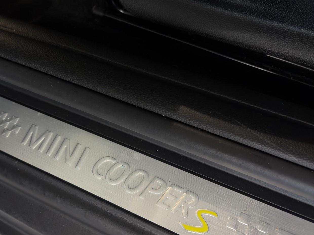 MINI Cooper SE-image-21