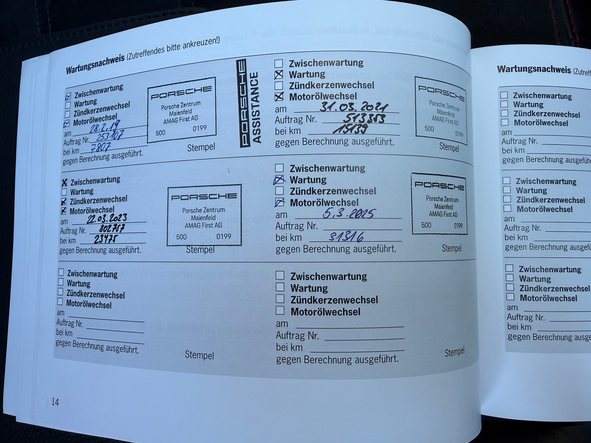 PORSCHE Macan GTS PDK-image-7