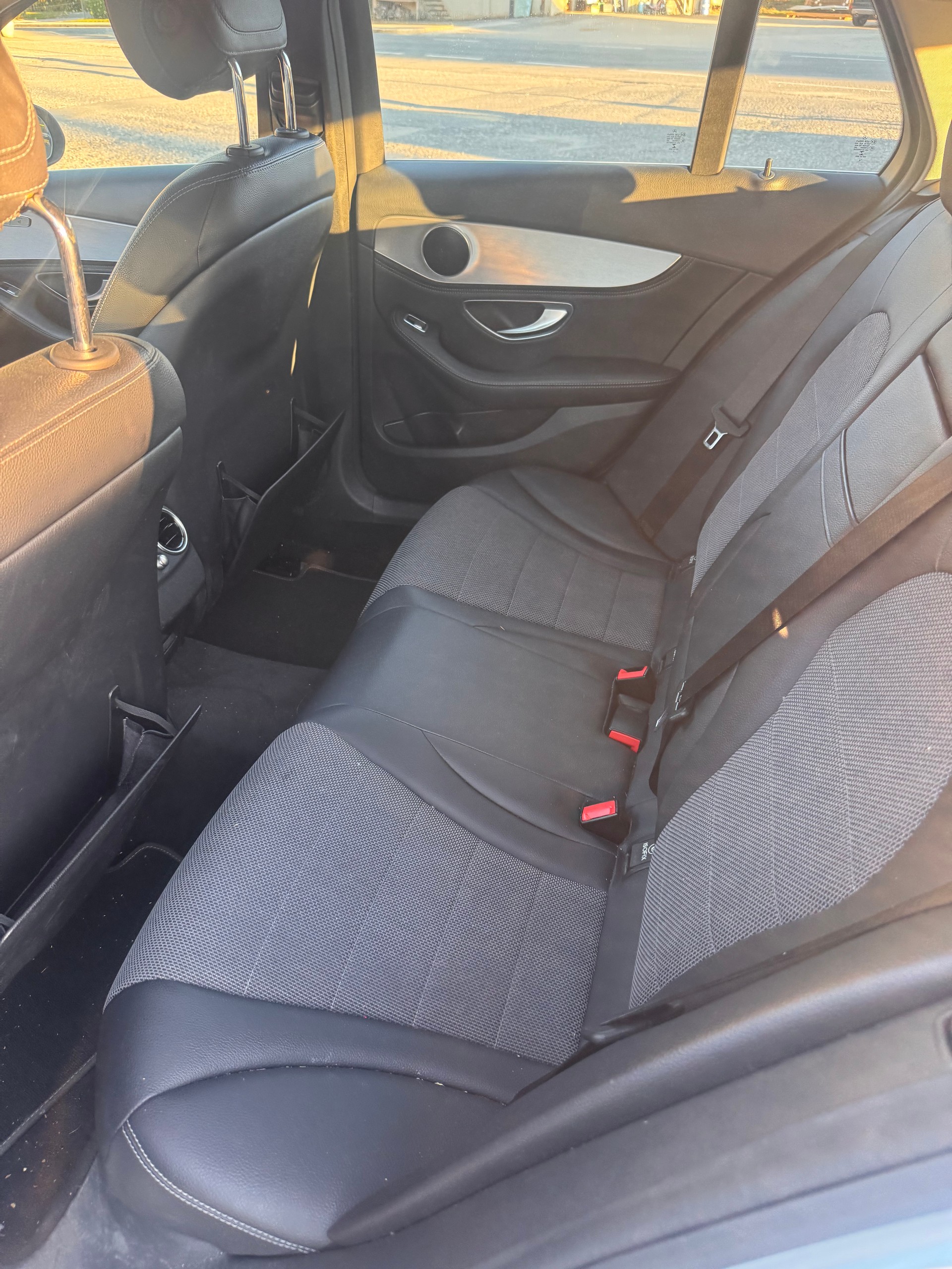 MERCEDES-BENZ C 220 BlueTEC Swiss Star Exclusive 7G-Tronic-image-10