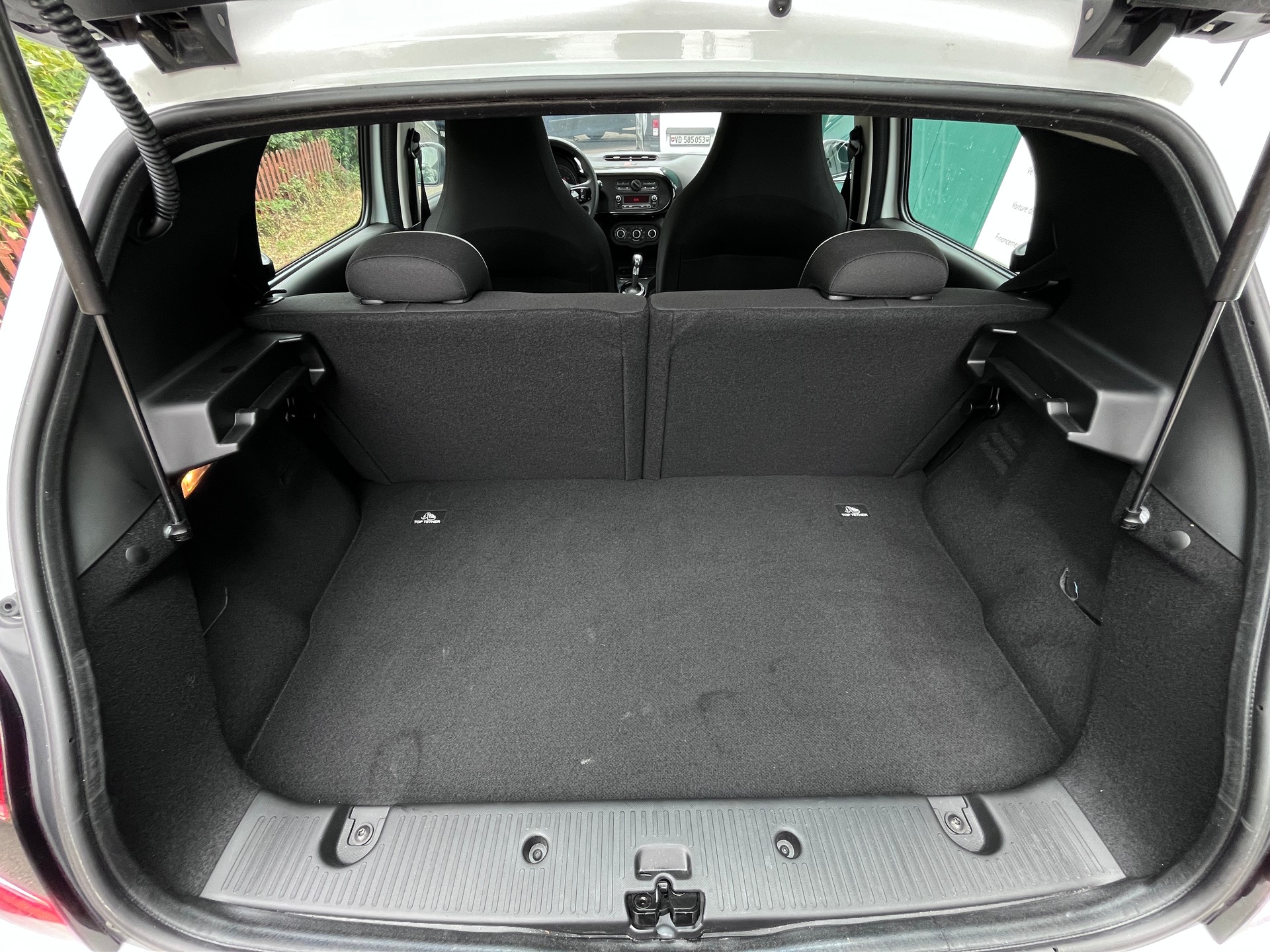 RENAULT Twingo TCe 95 Zen EDC-image-11
