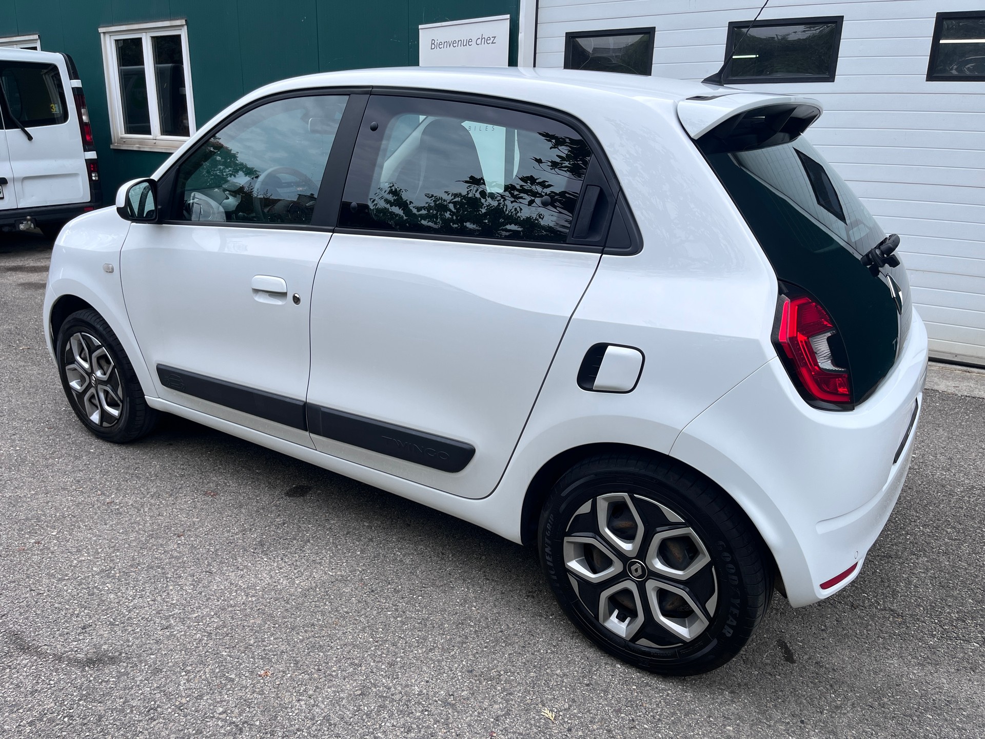 RENAULT Twingo TCe 95 Zen EDC-image-6