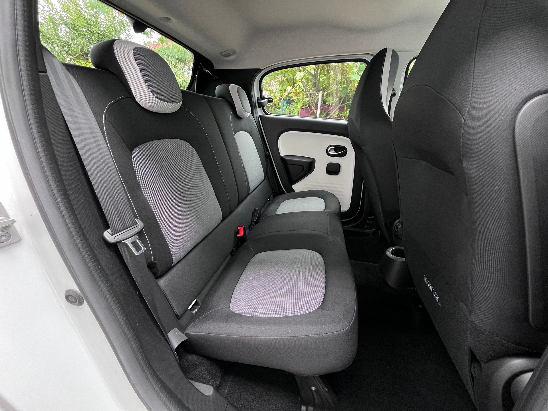 RENAULT Twingo TCe 95 Zen EDC-image-10