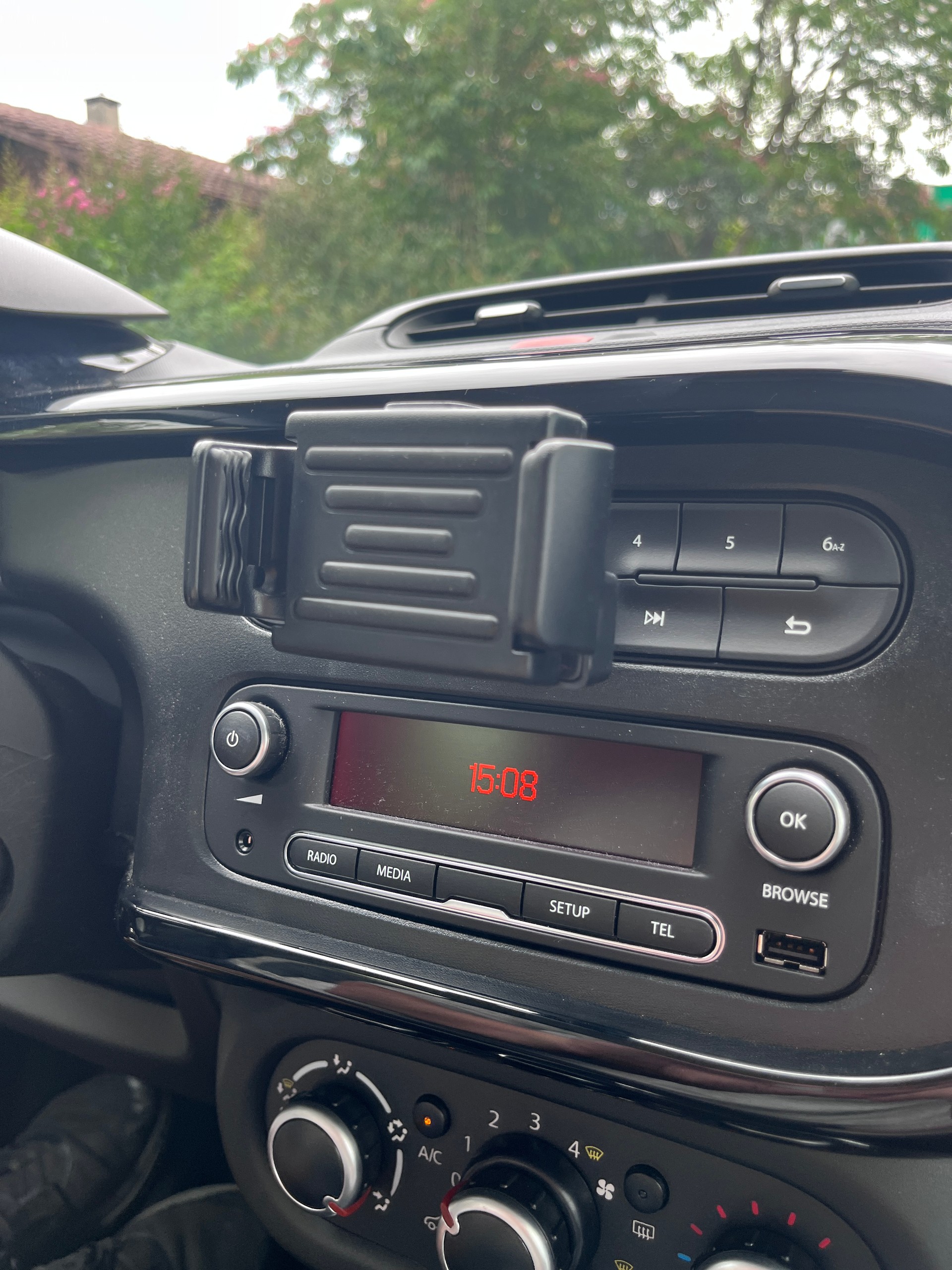 RENAULT Twingo TCe 95 Zen EDC-image-12