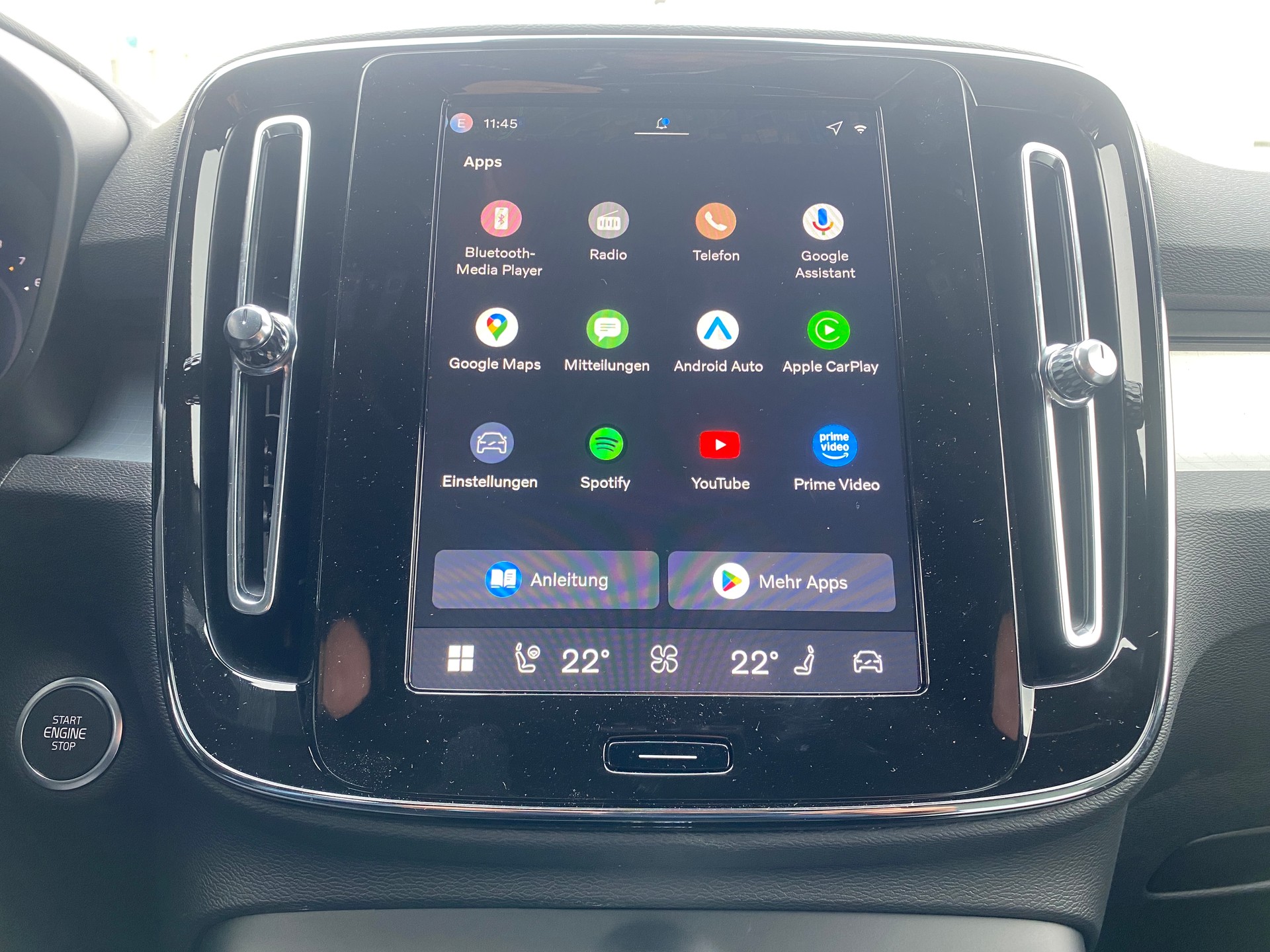 VOLVO XC40 2.0 B3 MH XCITE-image-13