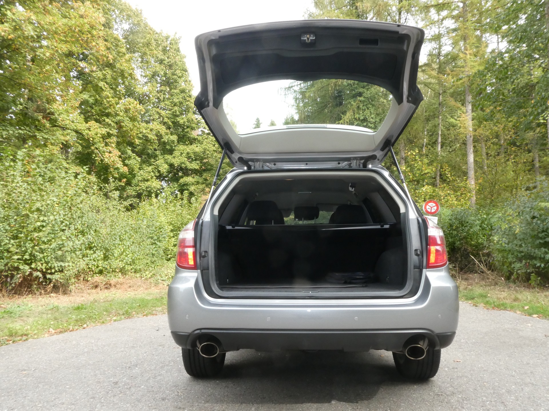 SUBARU Outback 2.5i AWD Swiss Automatic-image-8