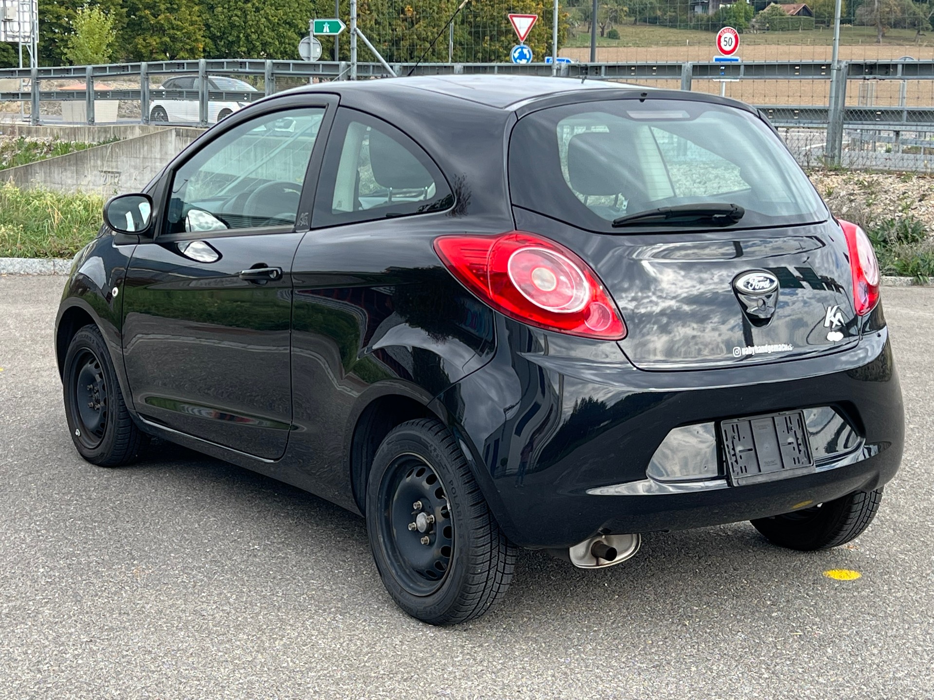 FORD KA 1.25 Titanium-image-3