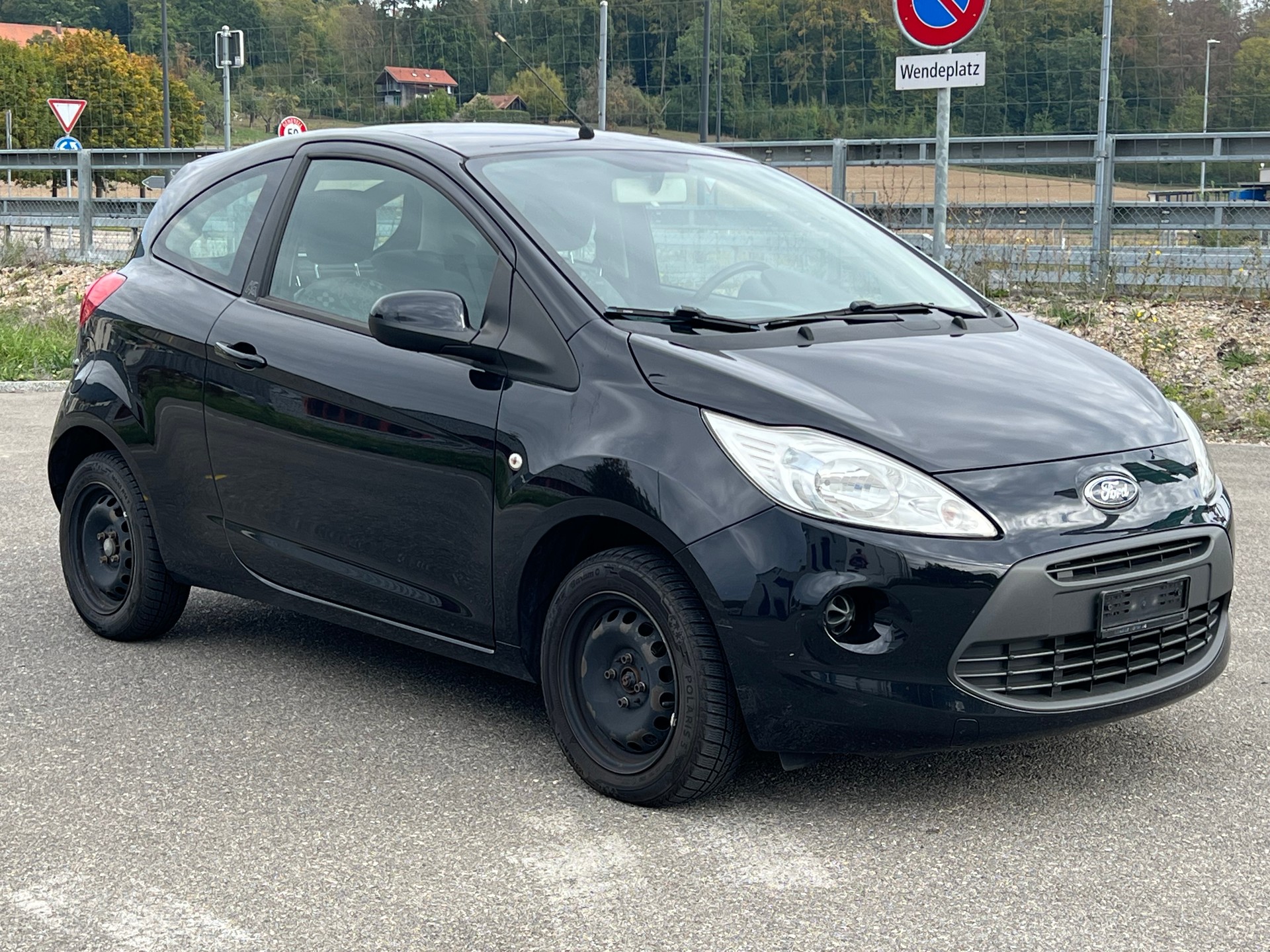 FORD KA 1.25 Titanium-image-2