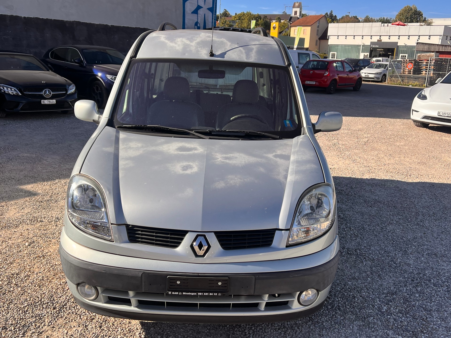 RENAULT Kangoo 1.5 dCi Grand Volume-image-0