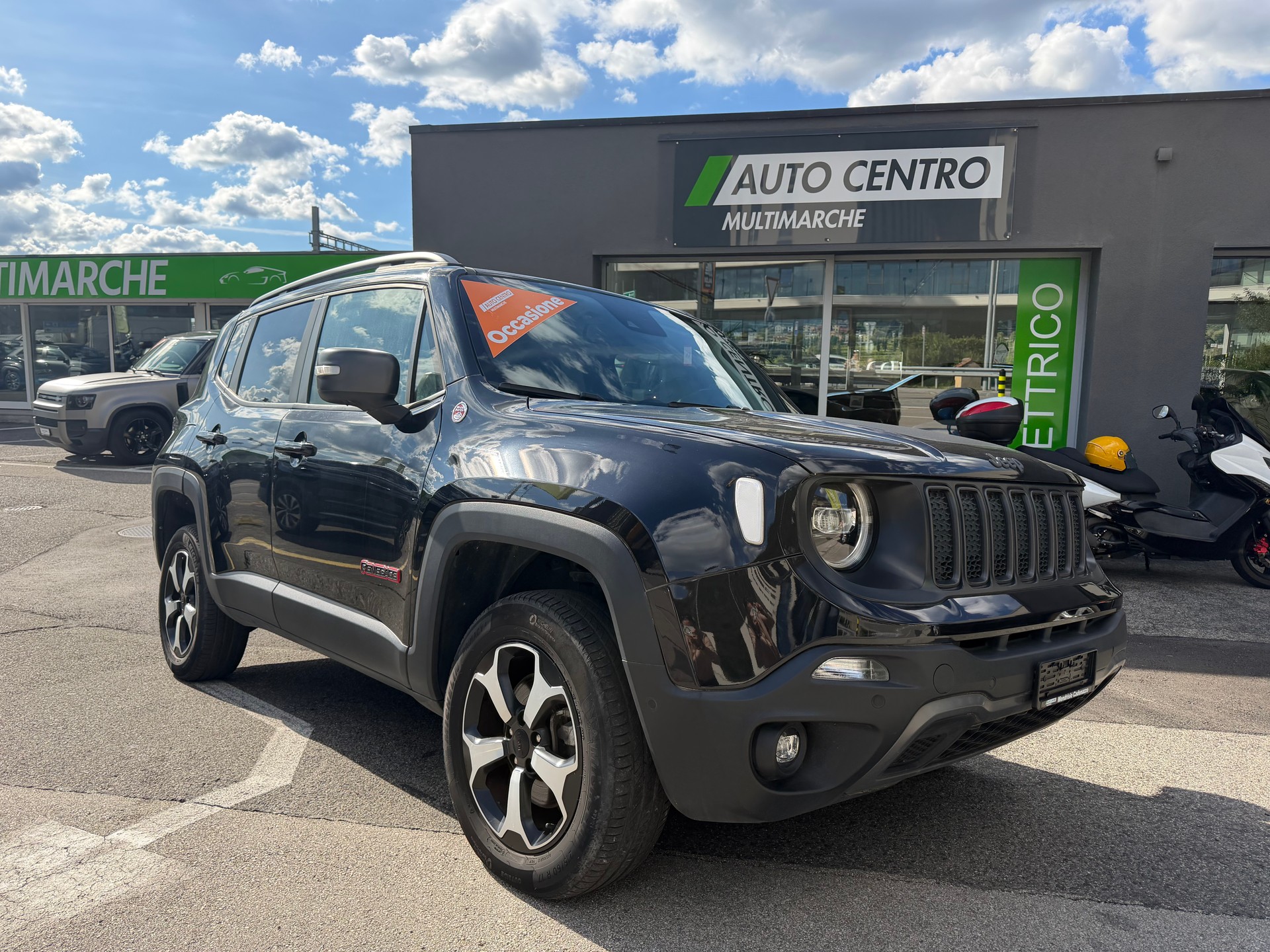 JEEP Renegade 2.0 MJ Trailhawk AWD + Low Range 9ATX-image-1