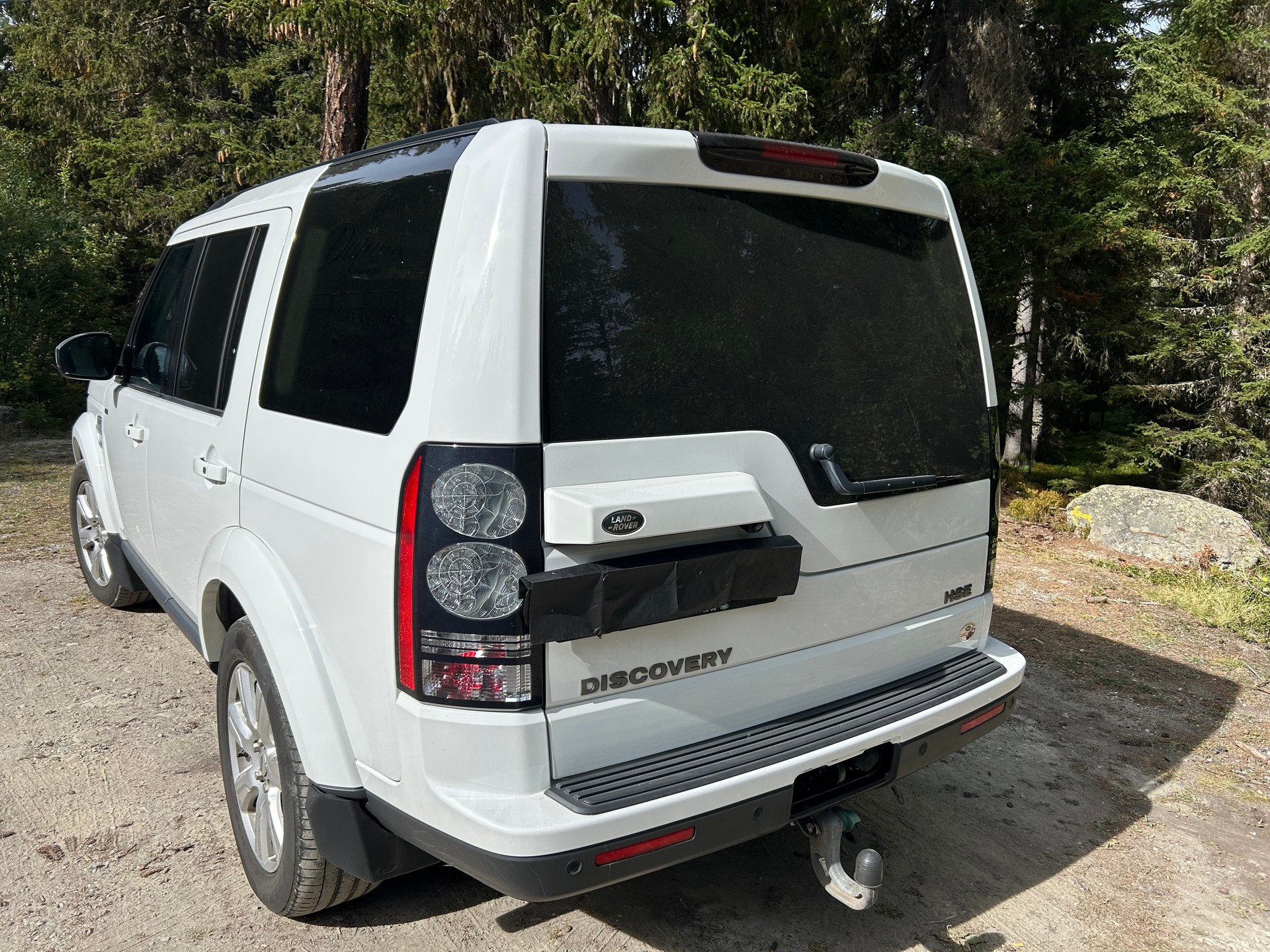 LAND ROVER 3.0 SDV6 256 HSE-image-5