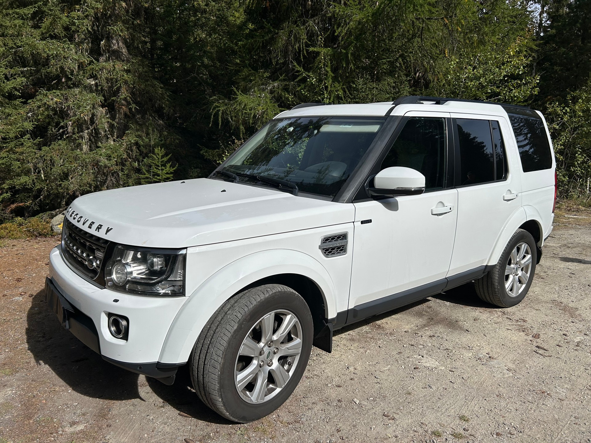 LAND ROVER 3.0 SDV6 256 HSE-image-1